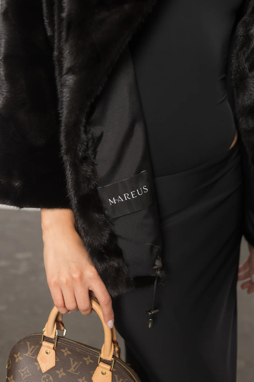 Haină din Blană Naturală de Vizon, Mâneci 3/4, Femei, Obsidian 401