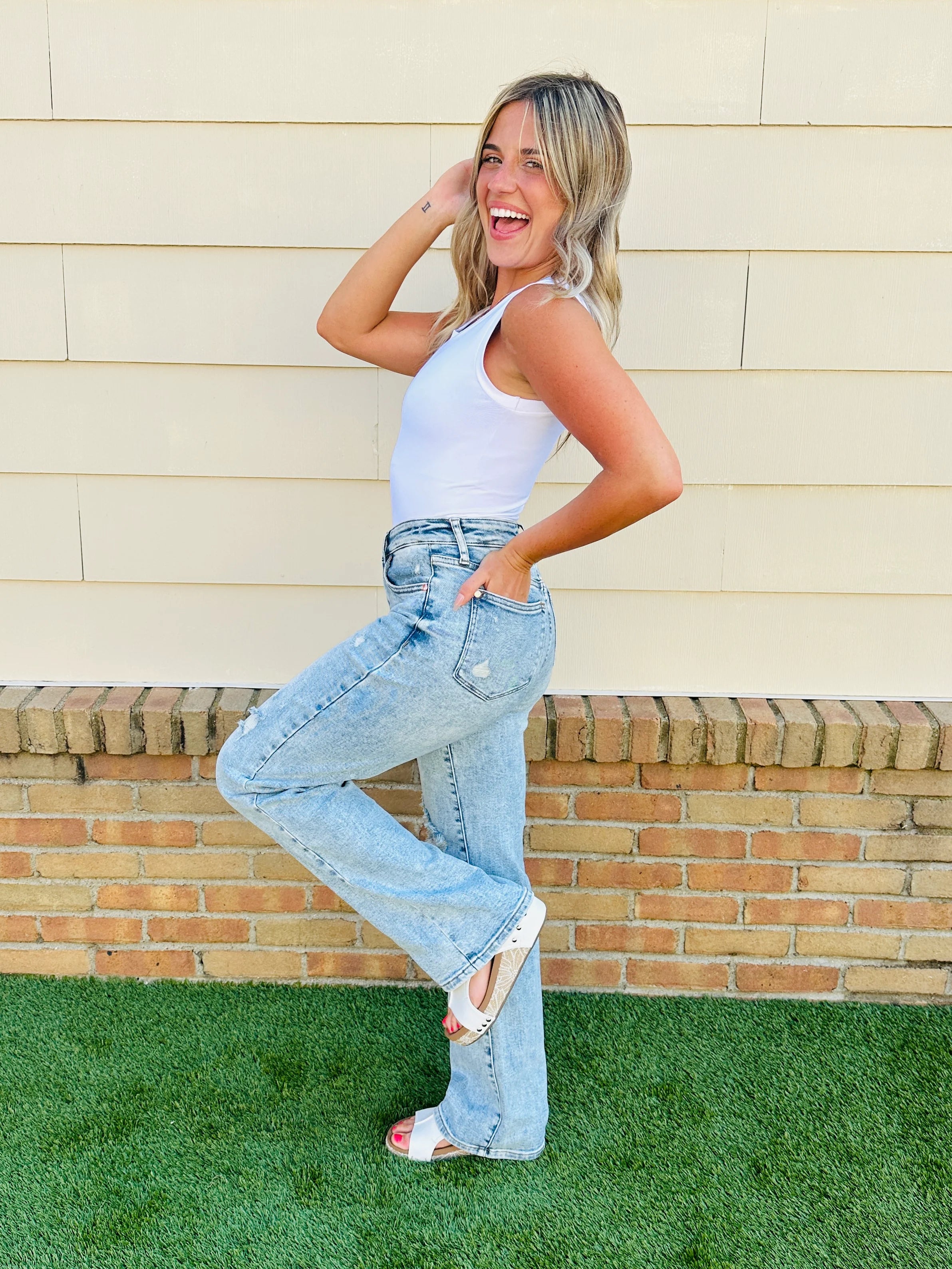 Judy Blue The Perfect Date Straight Jeans