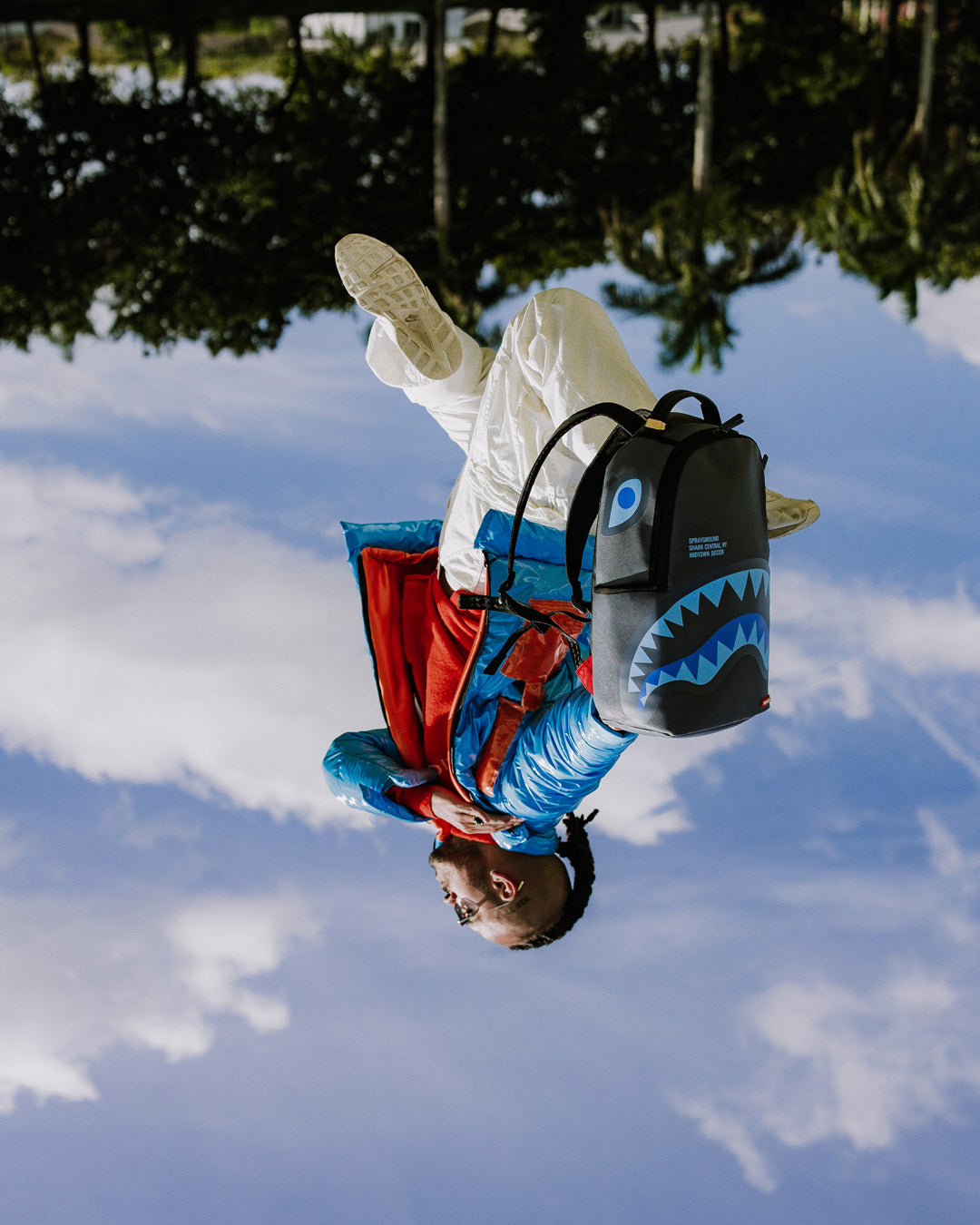 SHARK CENTRAL LATE ARRIVAL DLXSV BACKPACK