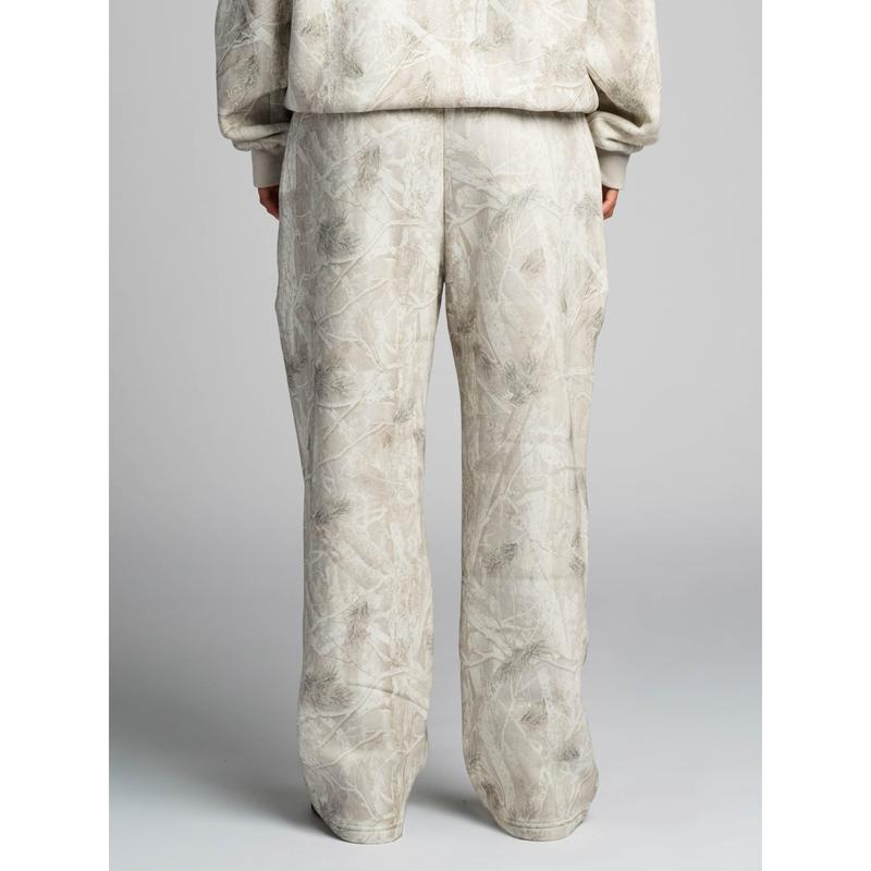 Unisex Camo Straight-Leg Sweatpants – Relaxed Everyday Comfort