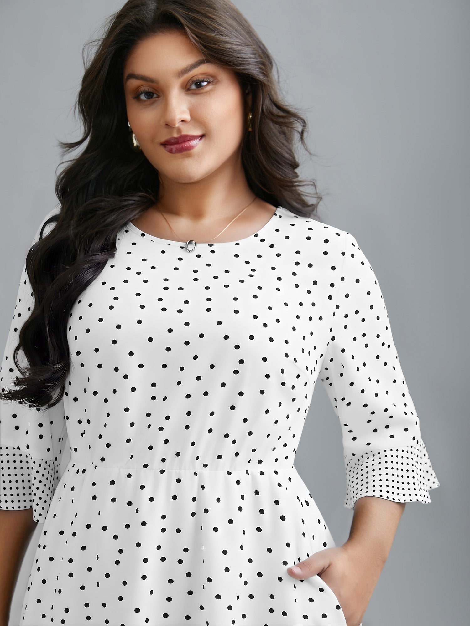 Crew Neck Polka Dot Waist Cinched Dress