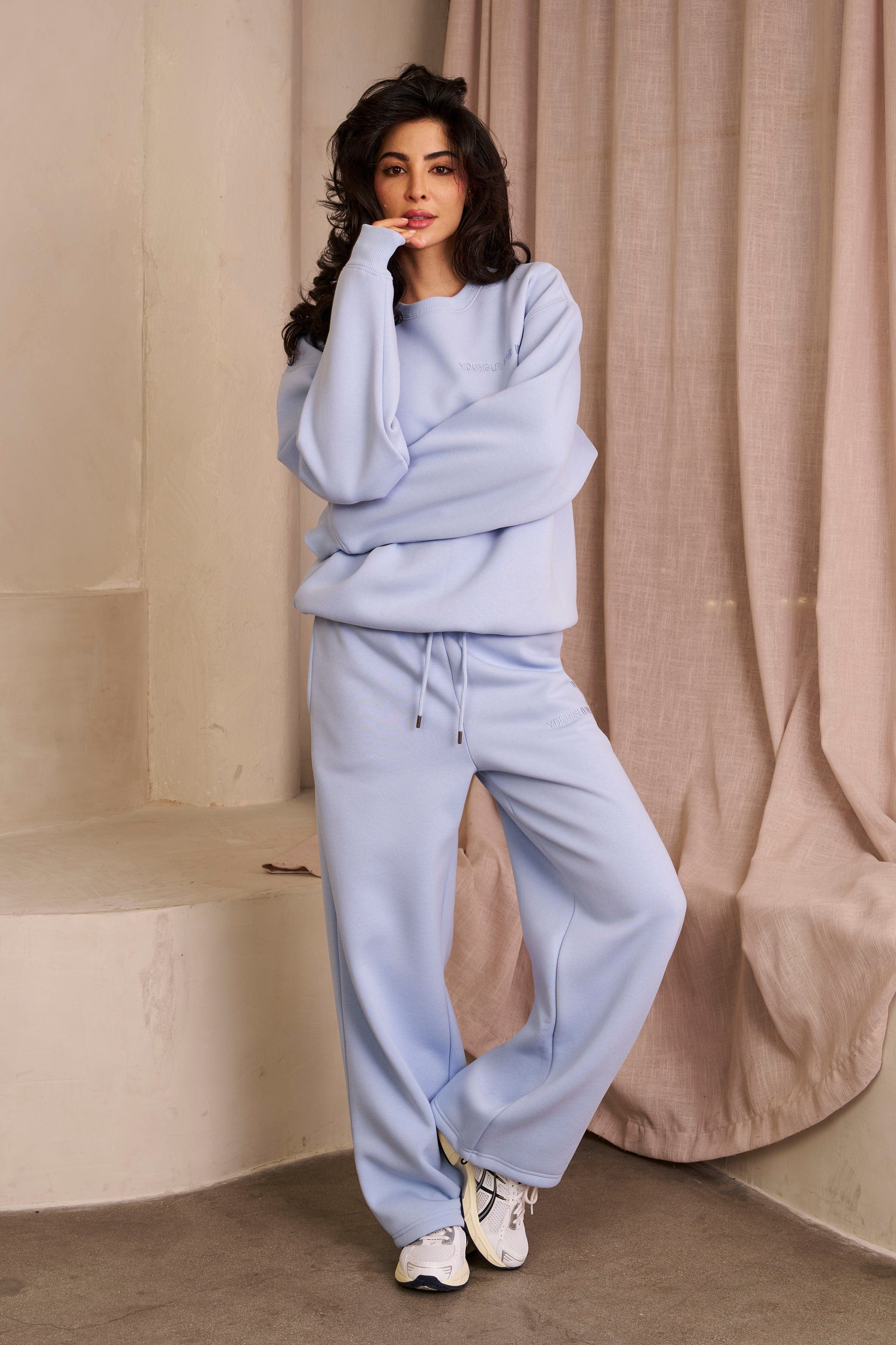 W5091 - Winter Crewneck