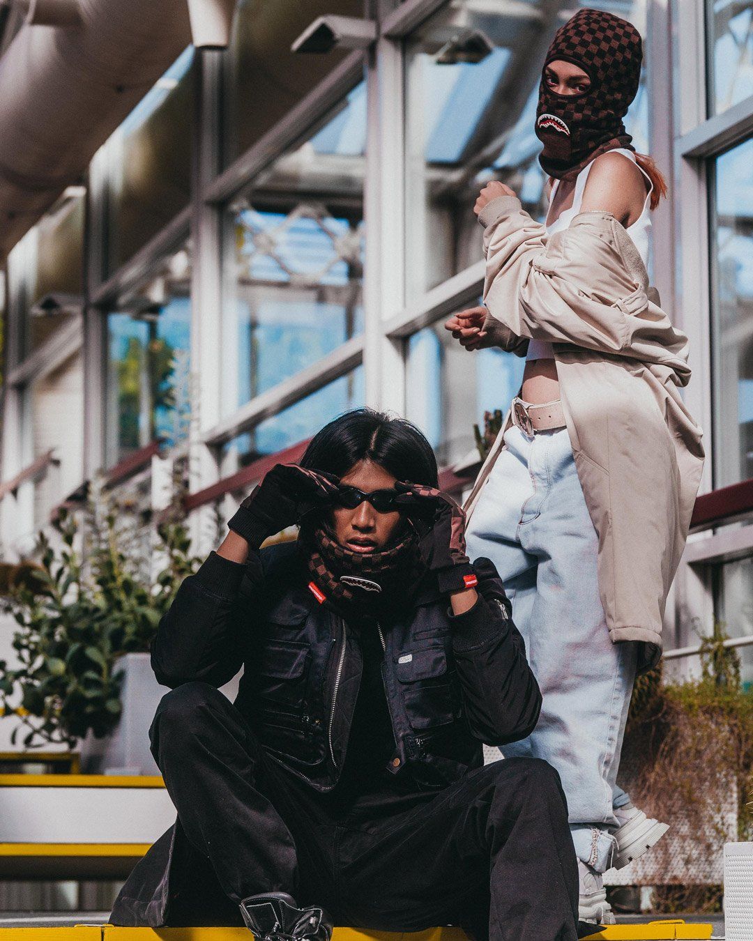 XTC SHARKS IN PARIS GLOVES