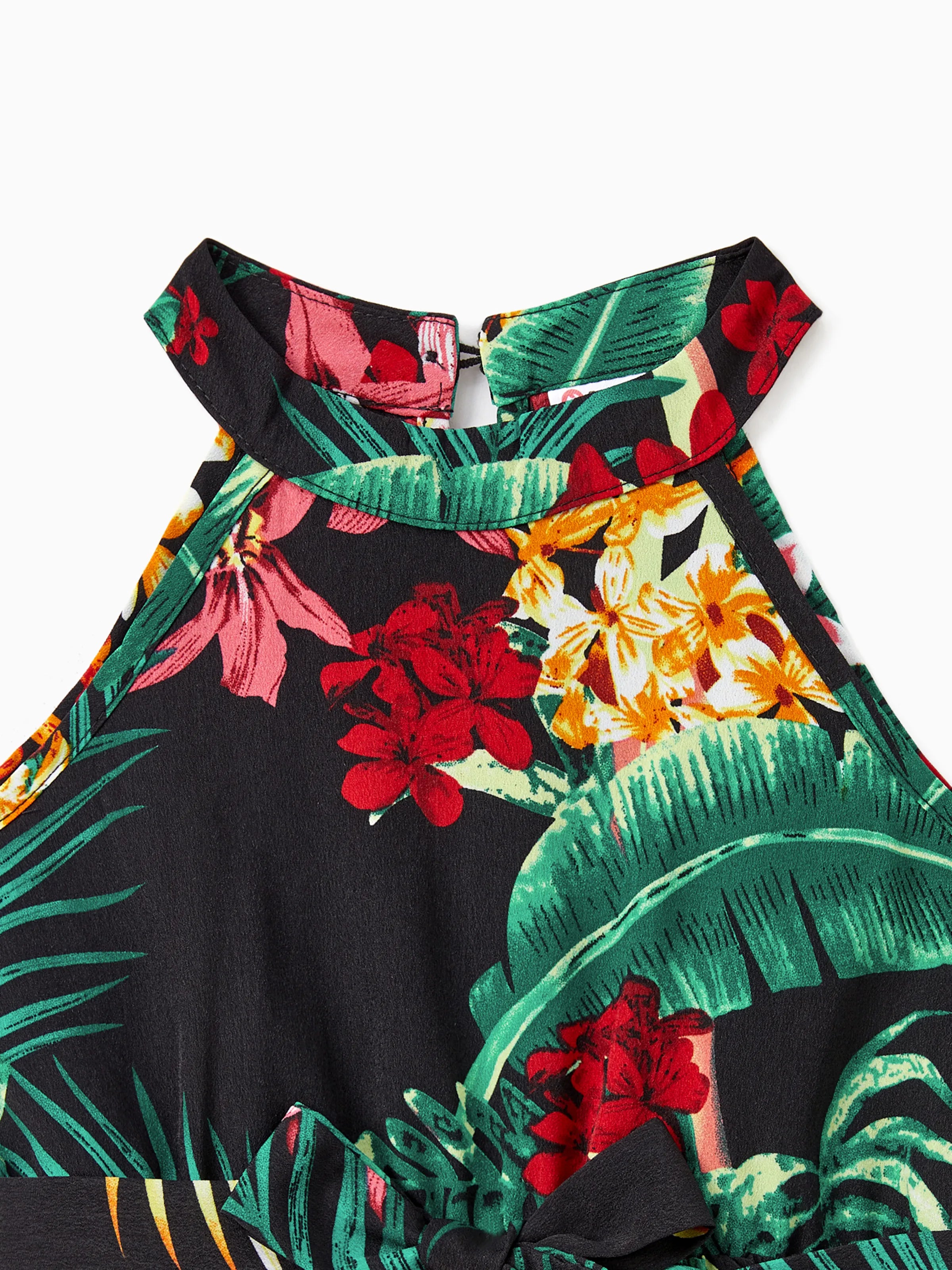 Family Matching Allover Plant Floral Print Halterneck Dresses and Short-sleeve Shirts Sets Black