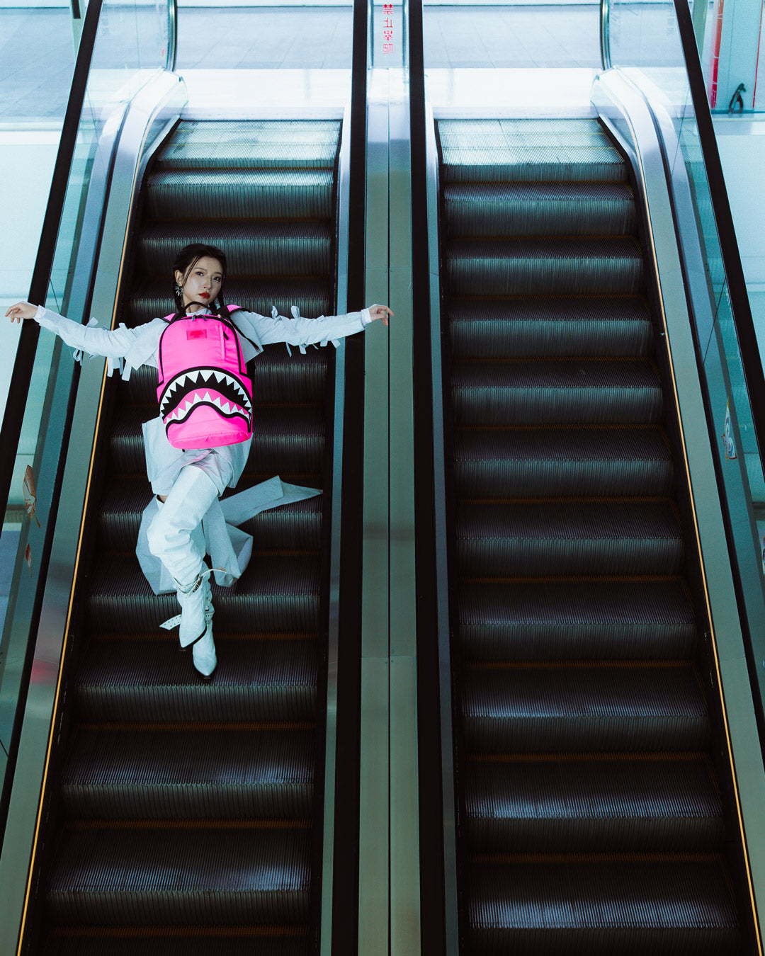 SHARK CENTRAL PULSE BACKPACK