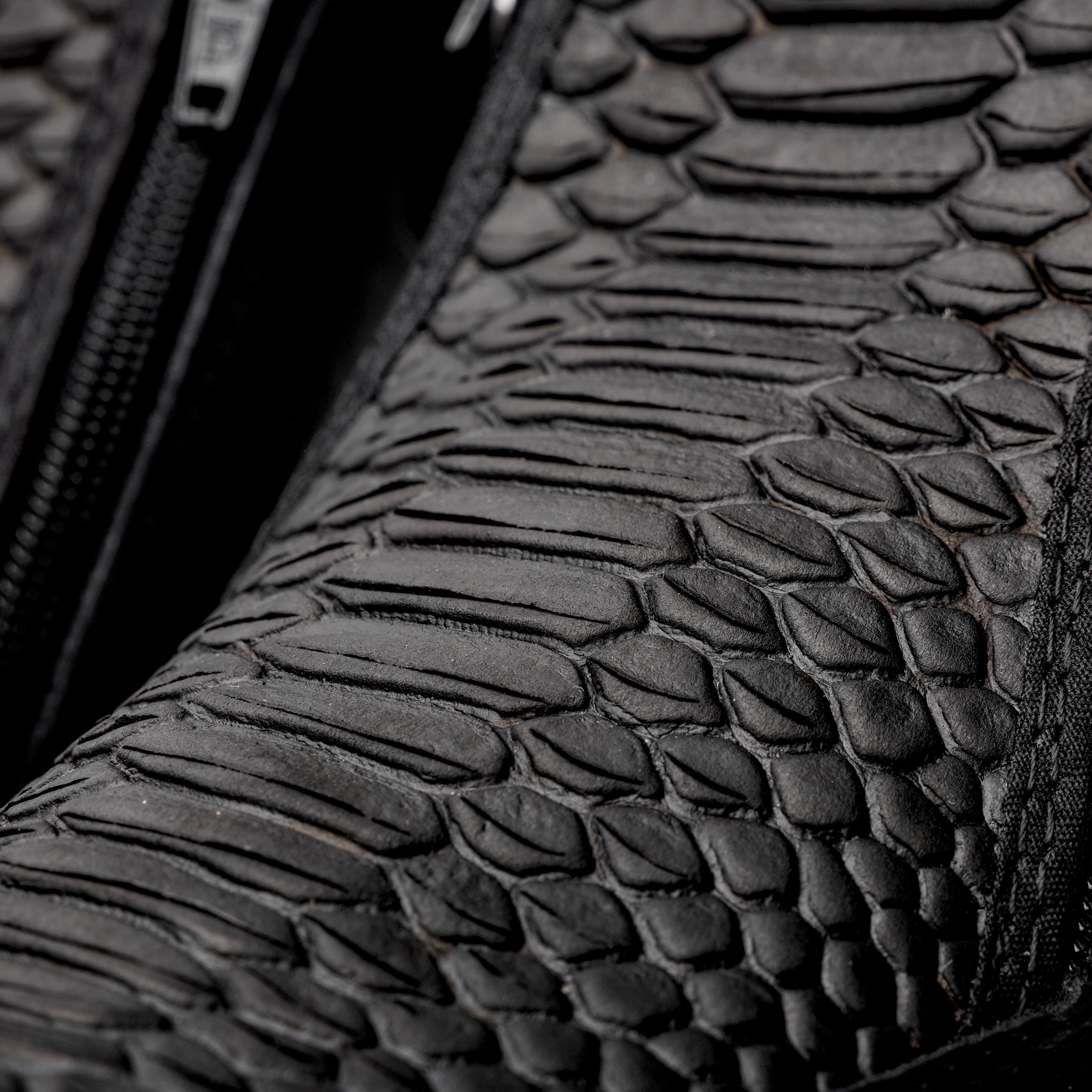 Matte Black Python Leather Botin With 3D Lightweight Soles - Square Toe