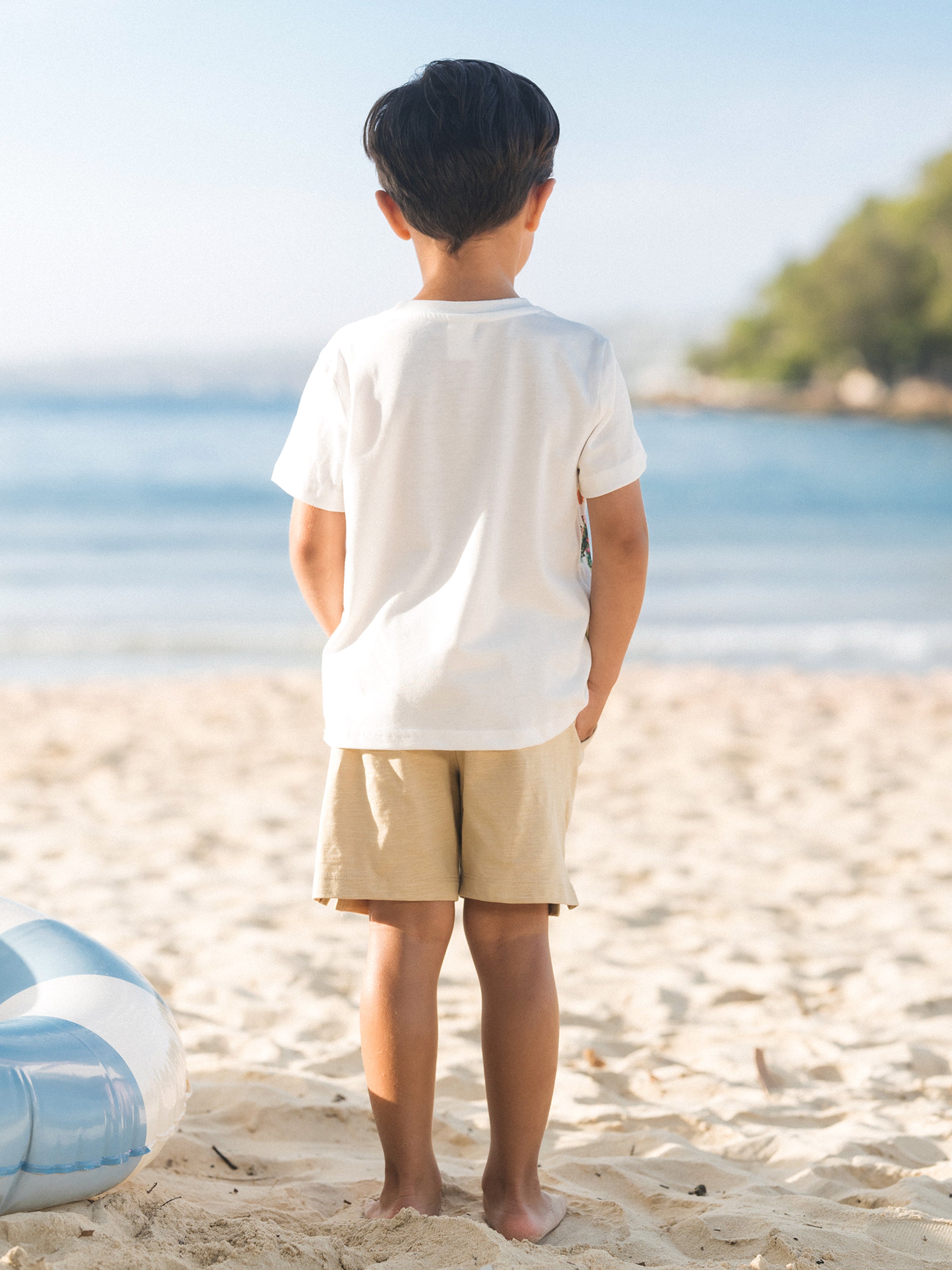 Family Matching Vacation Set Tropical Pineapple Coconut Tree Print Short-sleeve T-shirt or Hollow out Strap Dress for Summer Vacation  White