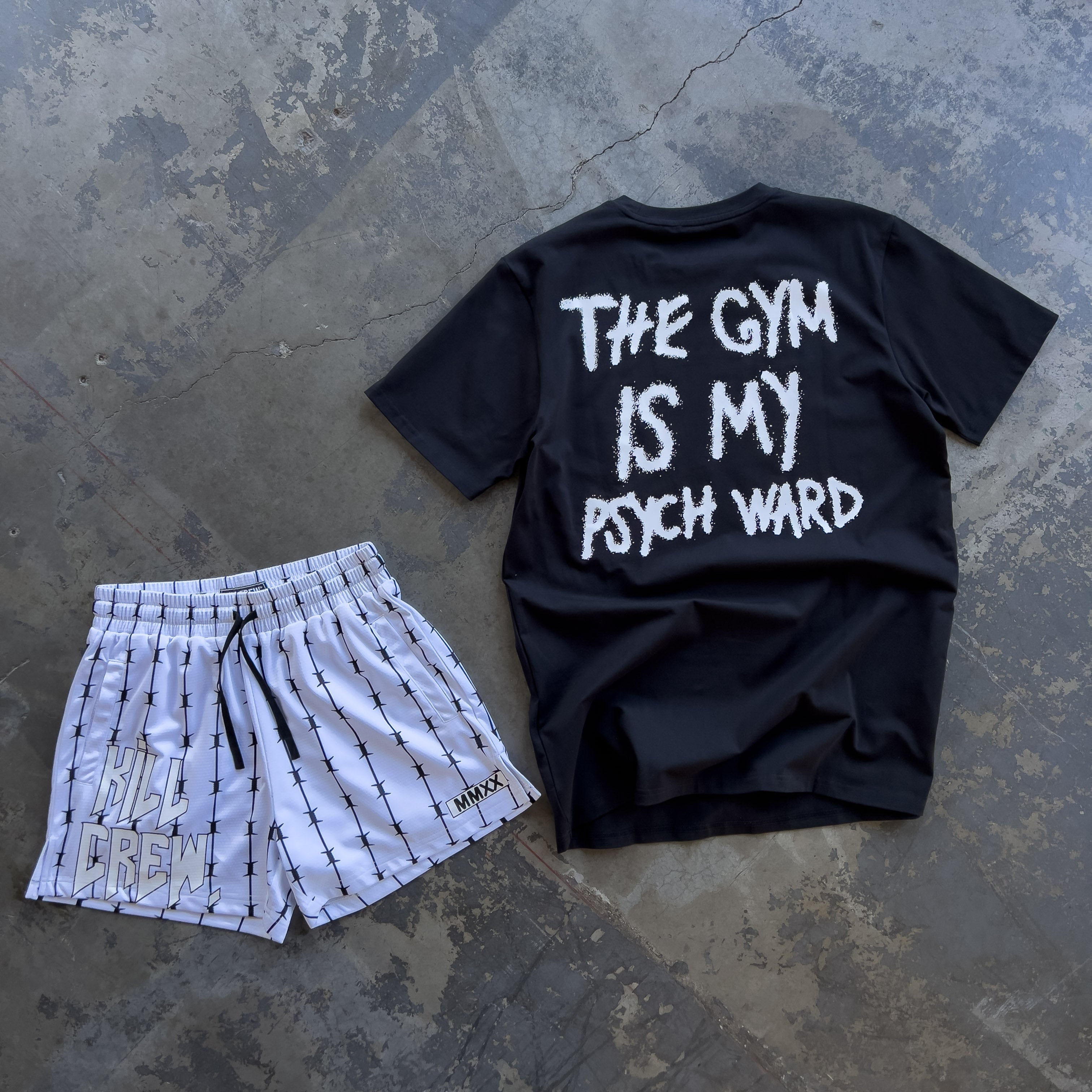 THE GYM IS MY PSYCH WARD T-SHIRT - BLACK / WHITE