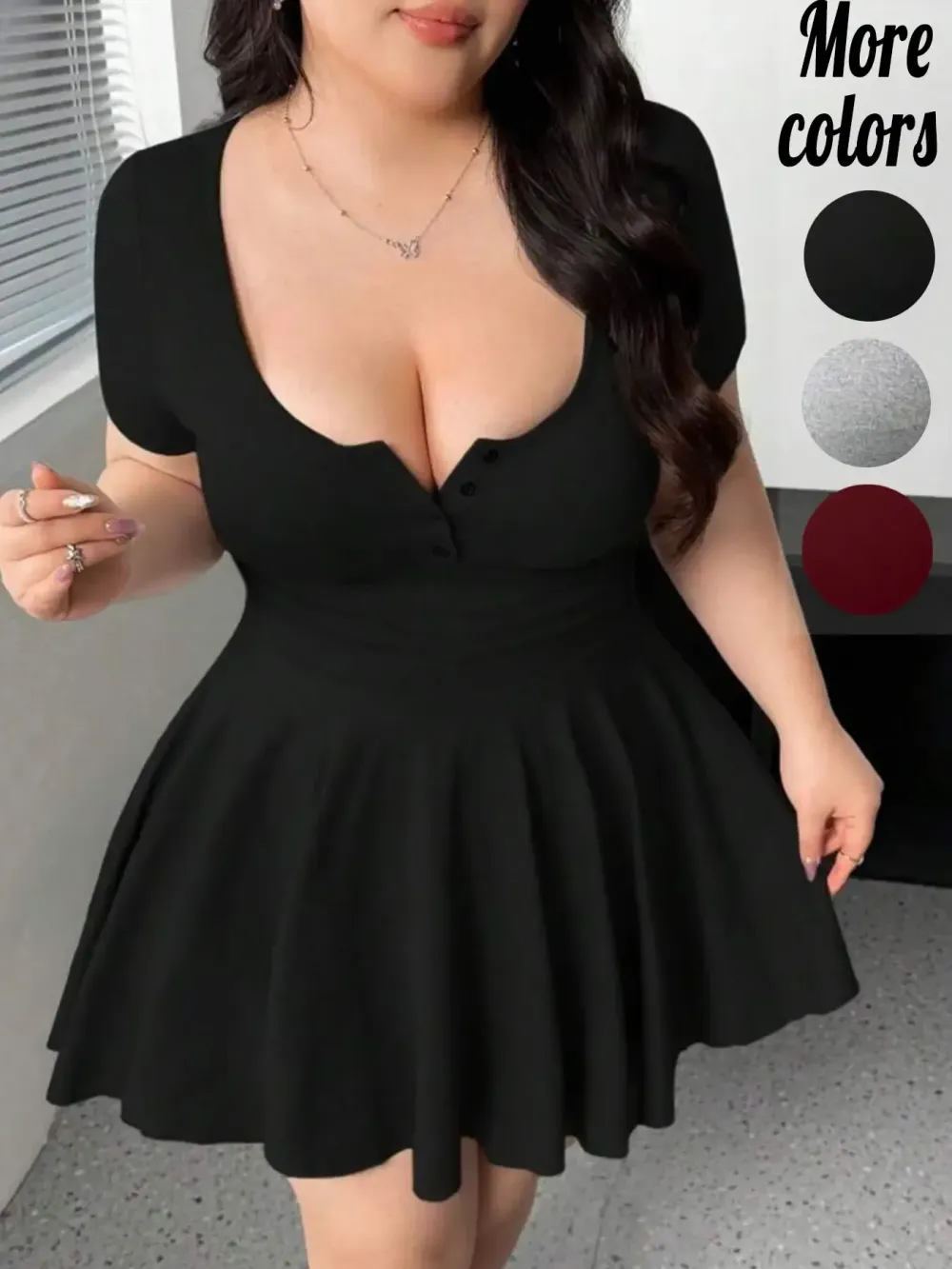 Plus-Size Womenswear Black Short Sleeve U-Neck Flared Mini Dress, Casual Style, Casual Wear