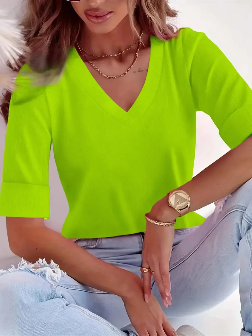 Plus Size Solid V Neck Roll Up Sleeve Tee, Casual Fitted T-shirt , Women's Plus Clothing for Daily Wear