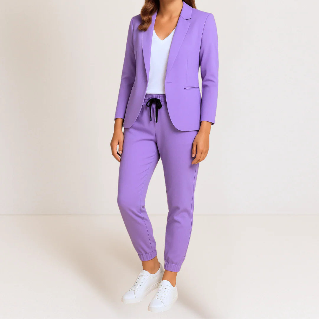 MoniqueKarstar | Women's Two-Piece Suit