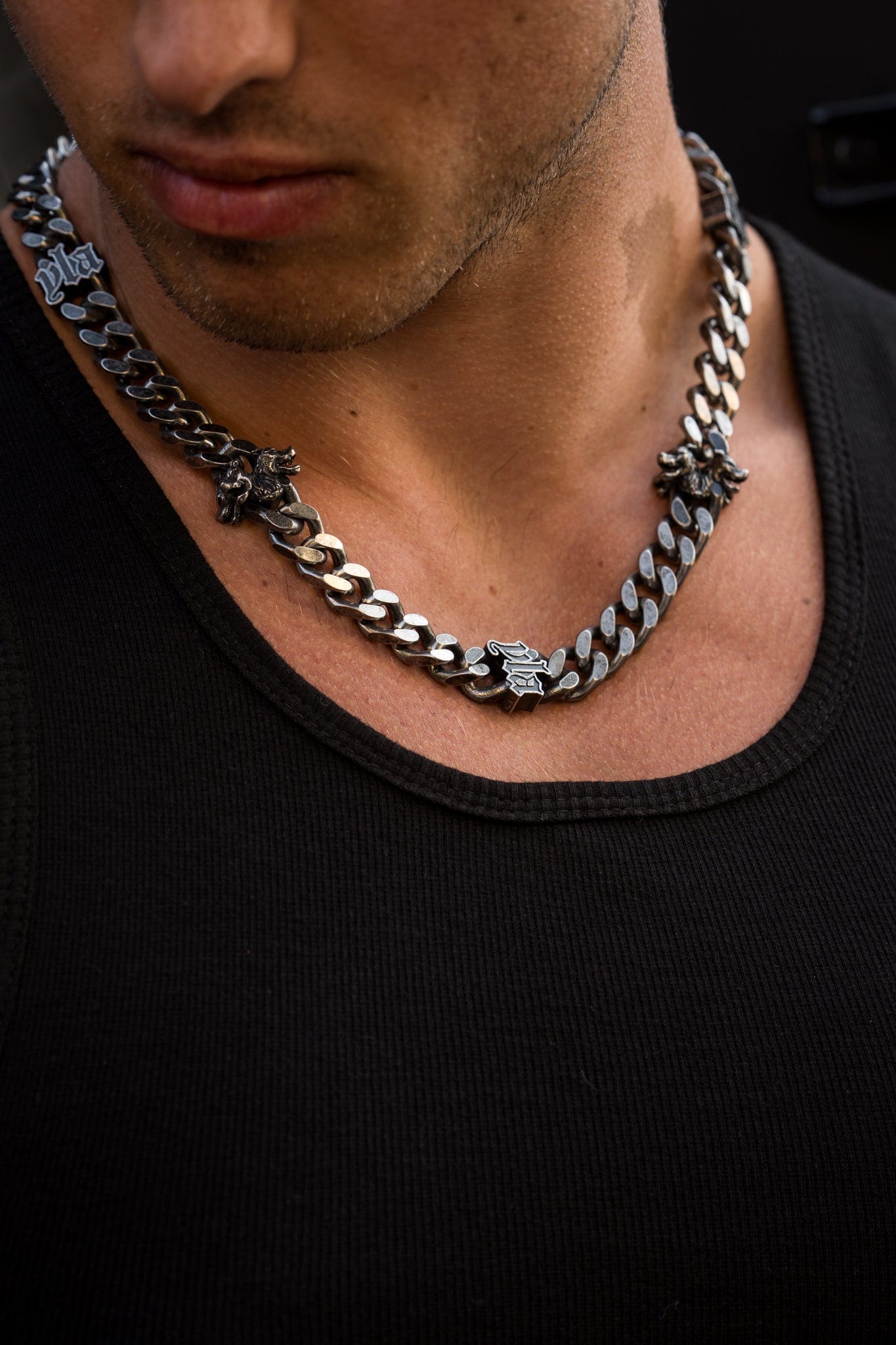 9100 - Cars & Curls - Necklace