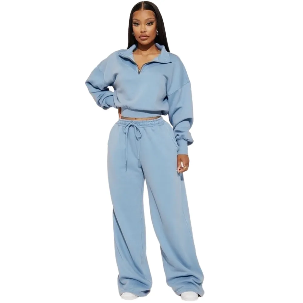 Wide-leg jogging pants and loose sweatshirt two-piece set