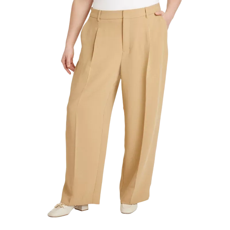 Women's Lapel Shirt And Crepe Trouser