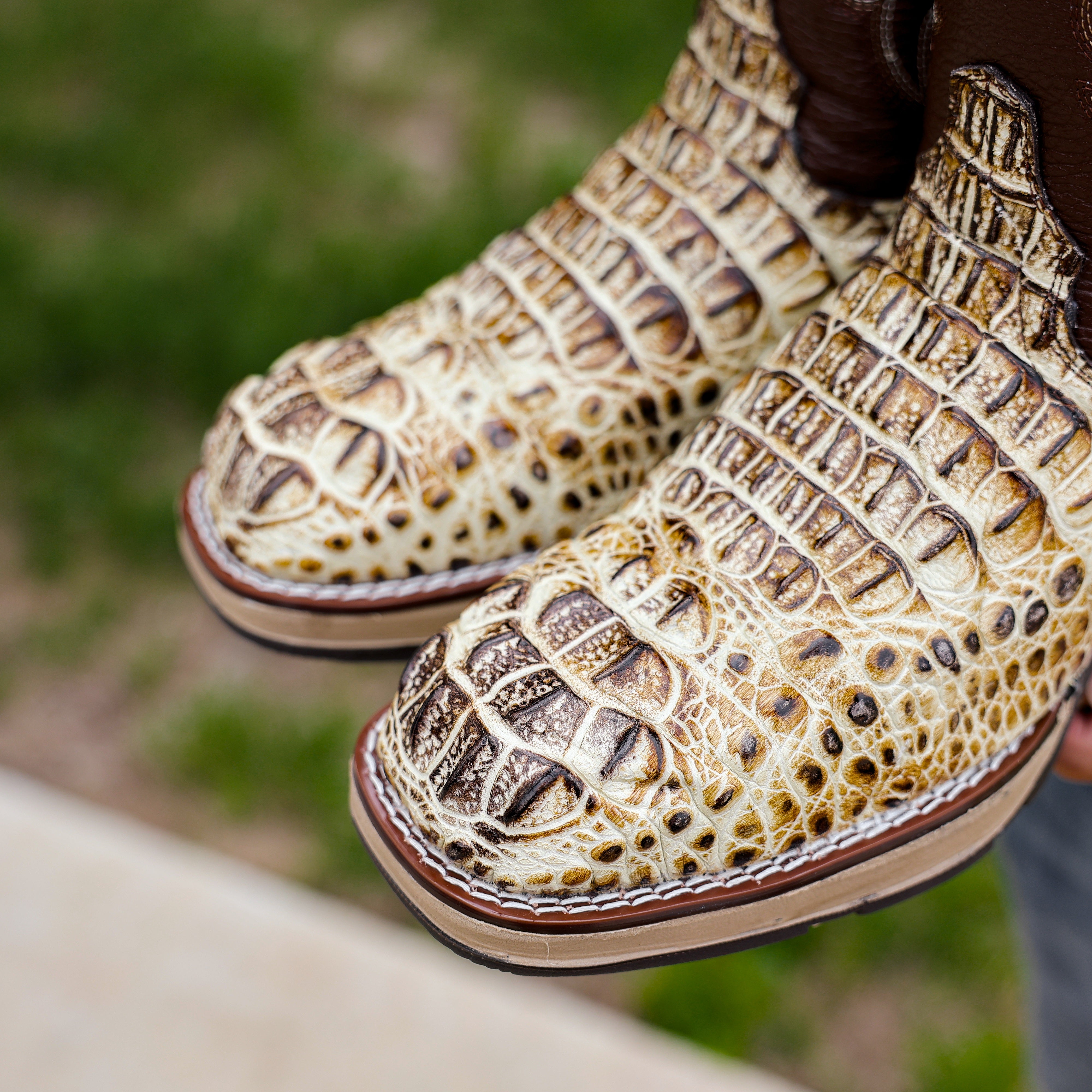 Bone Desert Caiman Neck Leather Boots With 3D Lightweight Sole - Composite Toe