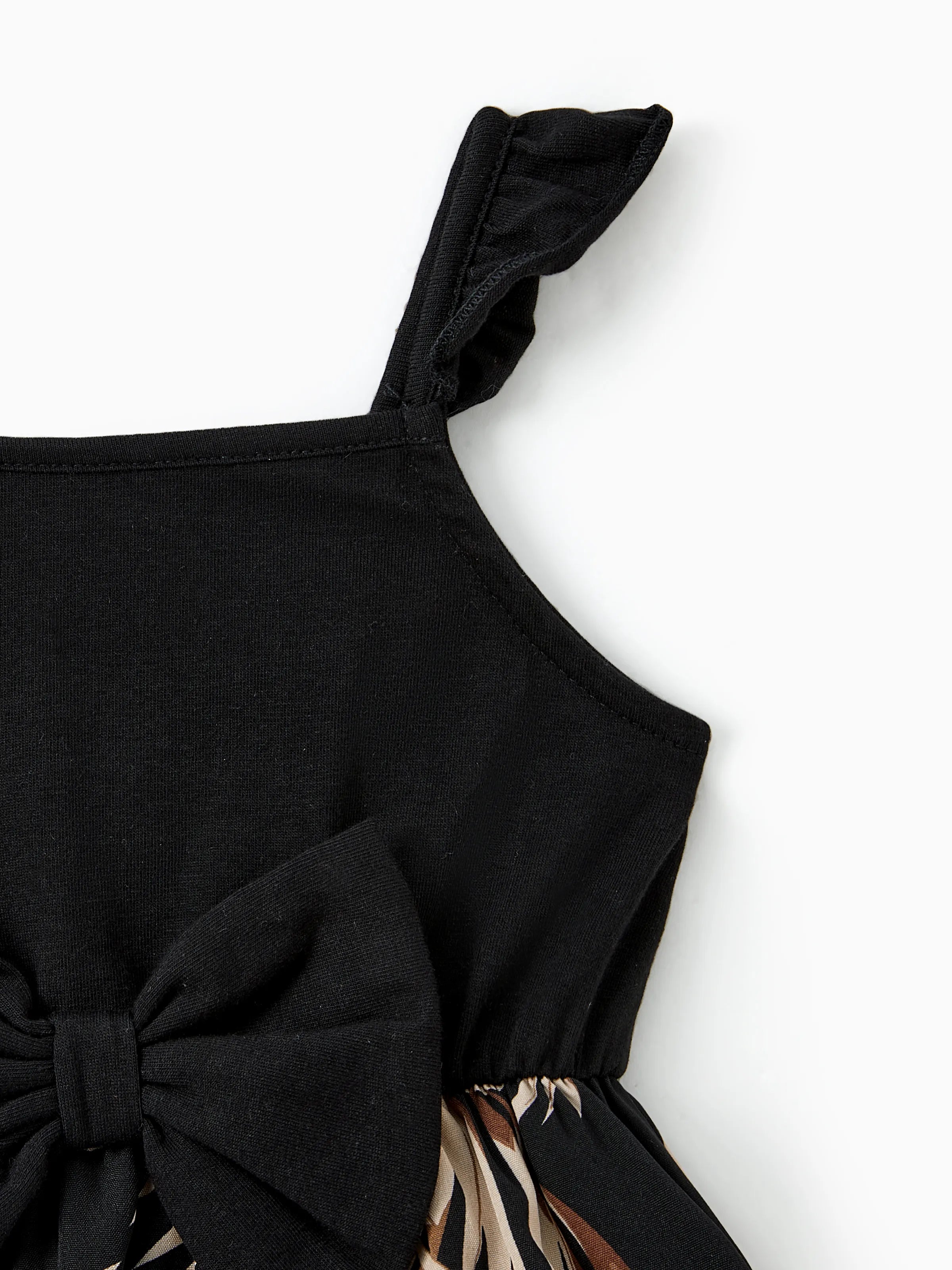 Mommy and Me Family Matching Floral Print Belted Cami Dresses And Solid Short Sleeve Tops Sets Black