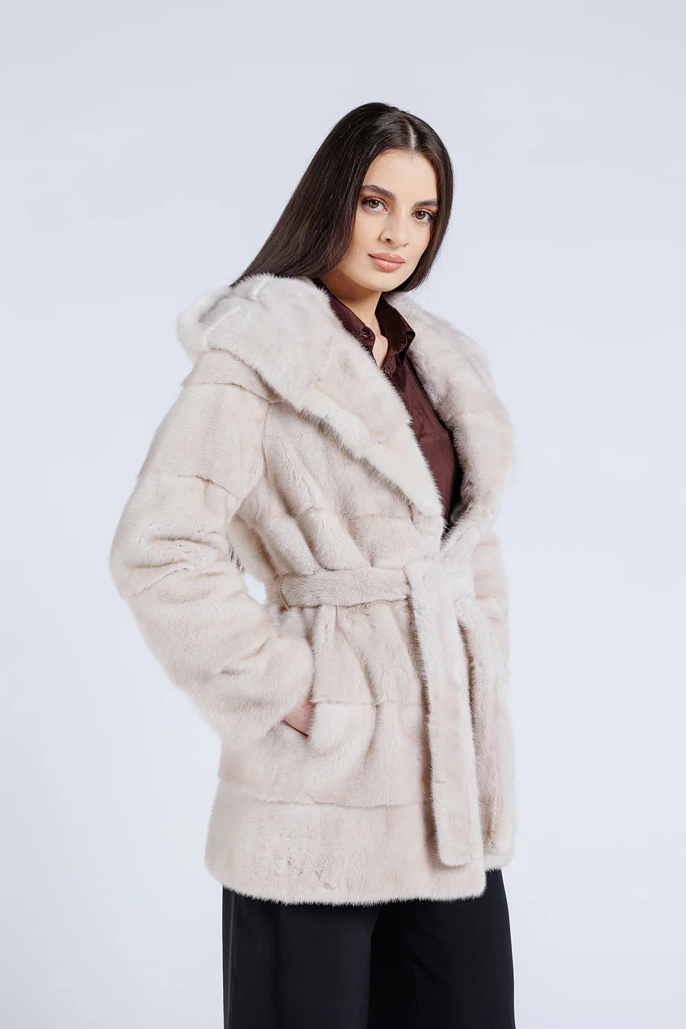 Haină din Blană Naturală de Vizon, cu Glugă Cobra, Cordon din Blană, Femei, Pearl 197