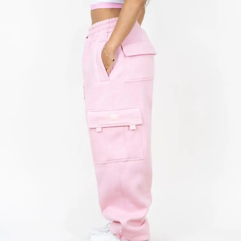 Woman Heavyweight Baggy Cargo Sweatpants