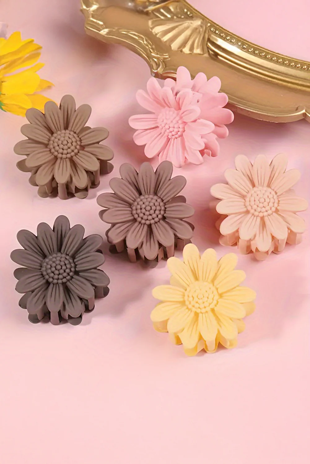 Pink Boho Daisy Flower Frosted Hair Clawclip