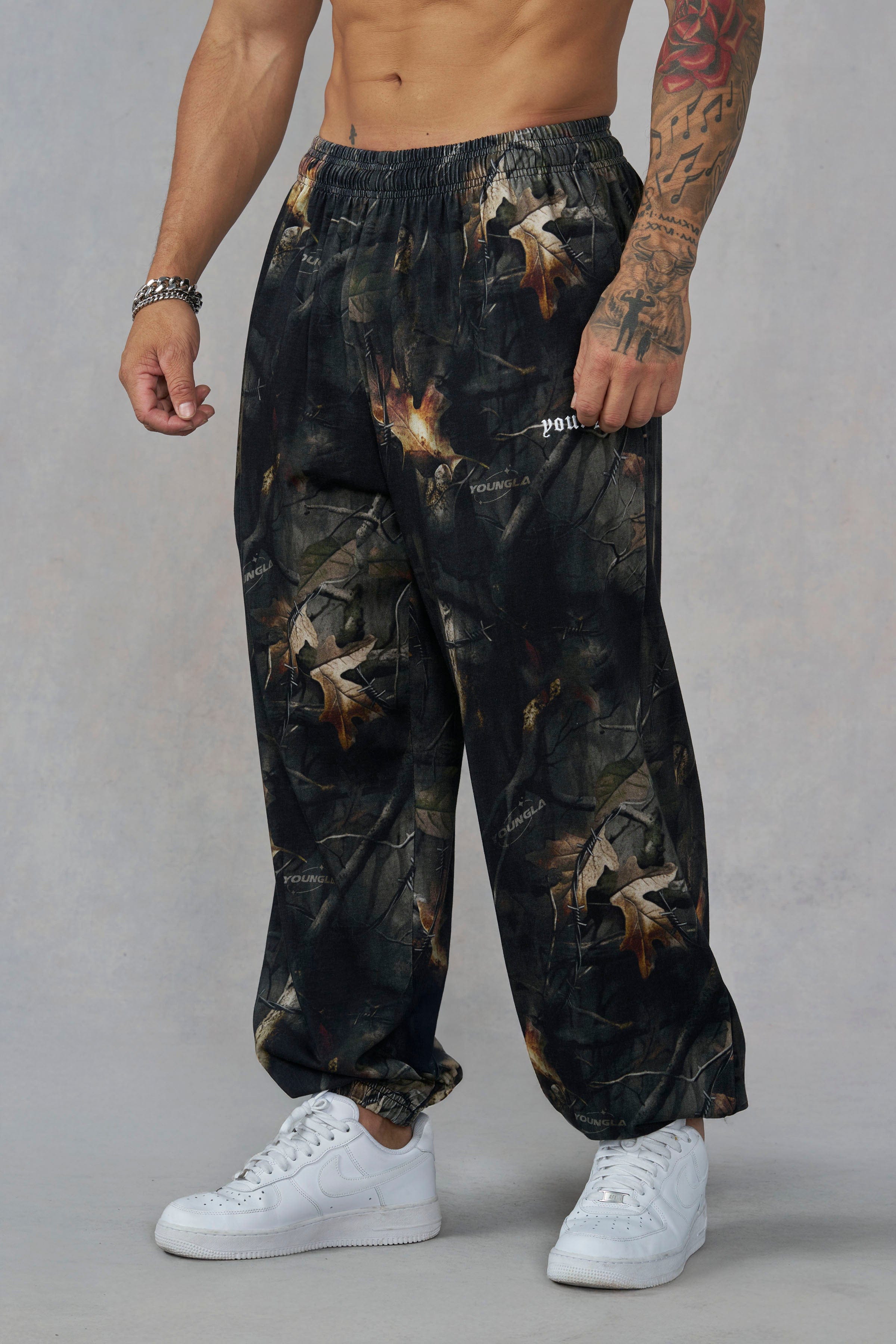 2155 - Camo Pump Cover Joggers