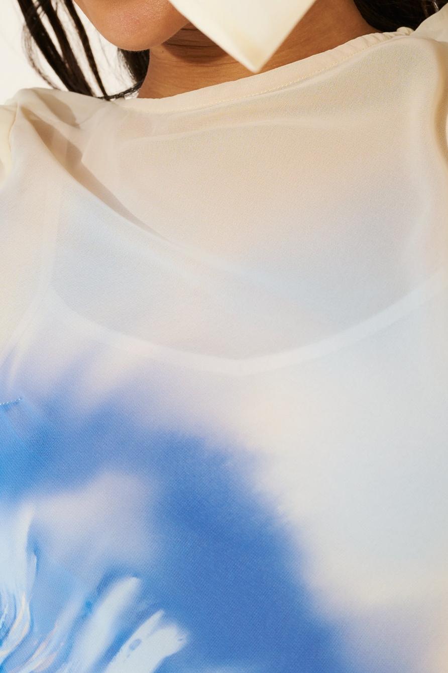 Flower Body Morphing Blue Floral Maxi Dress