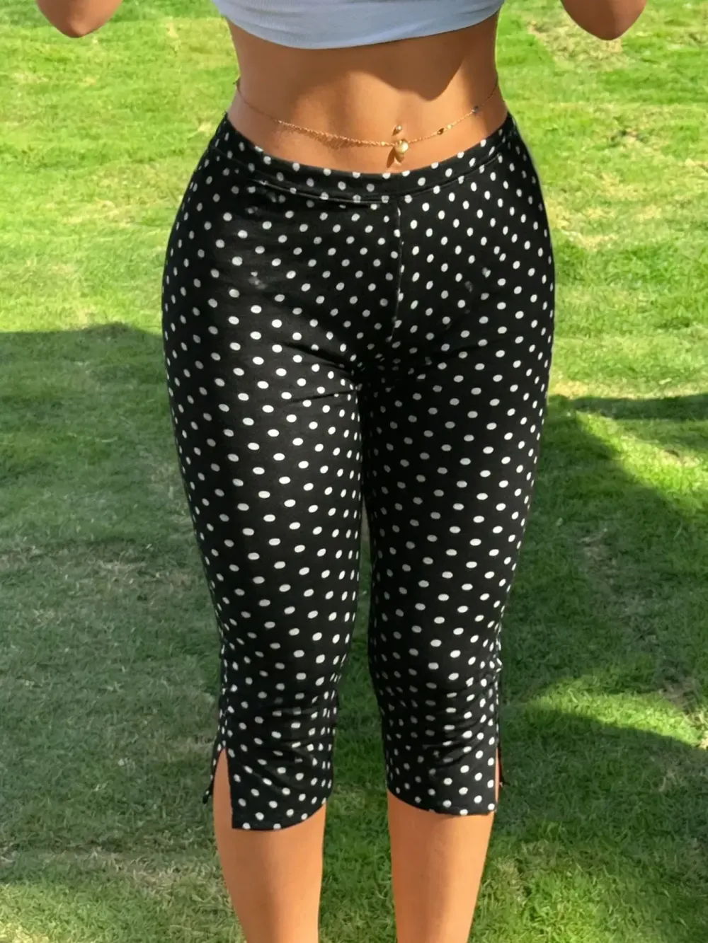 Women's Y2K Streetwear Black Capri Slim-Fit Pants, Active Pants With Side Slit Detail