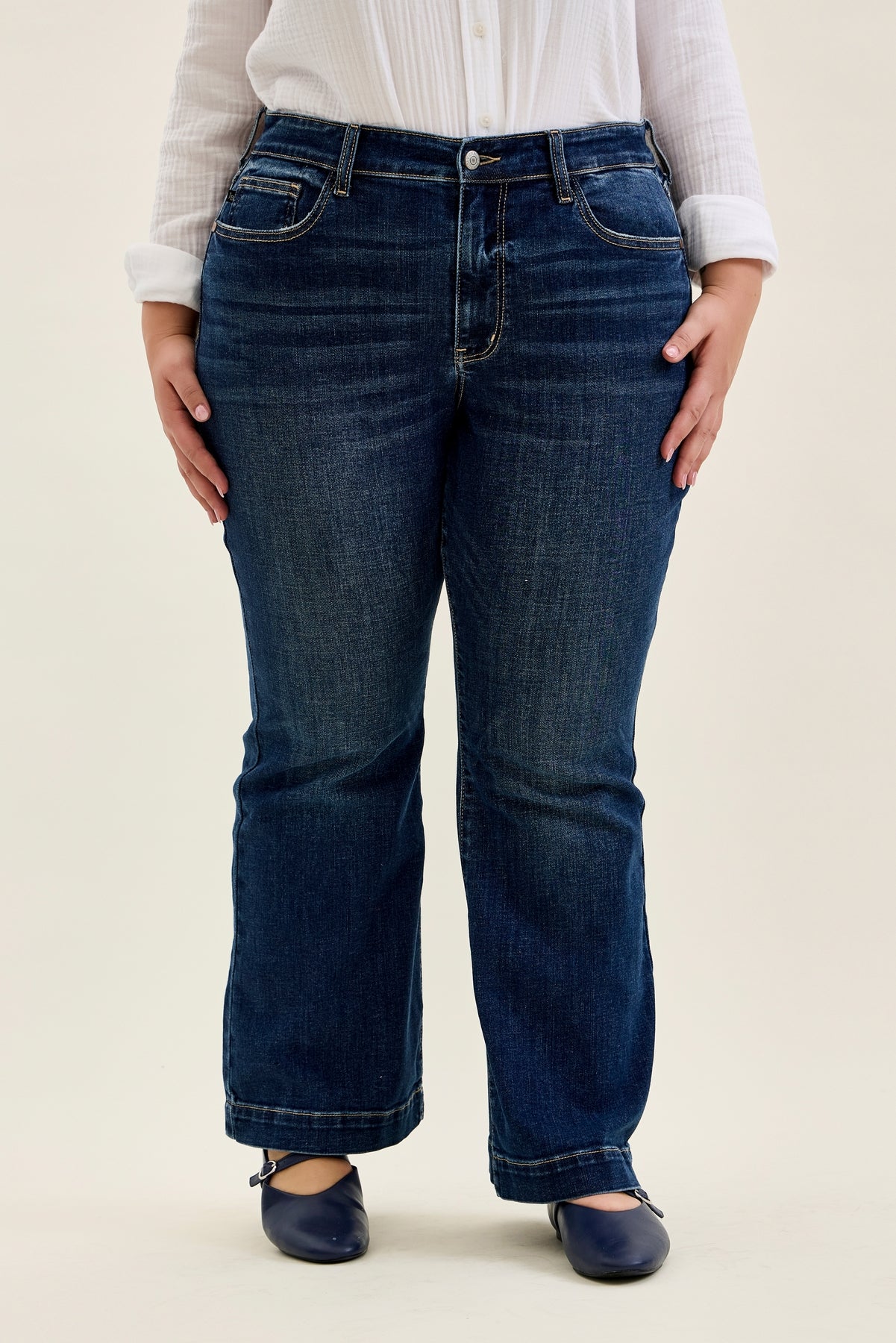Charlotte Flare Jean (Petite) - PLUS
