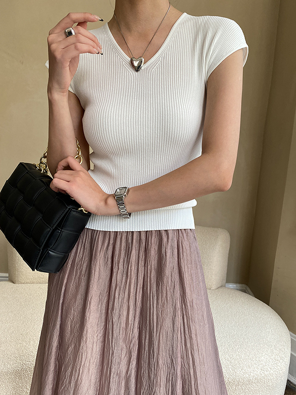 Solid Color Short Sleeves Skinny V-Neck T-Shirts