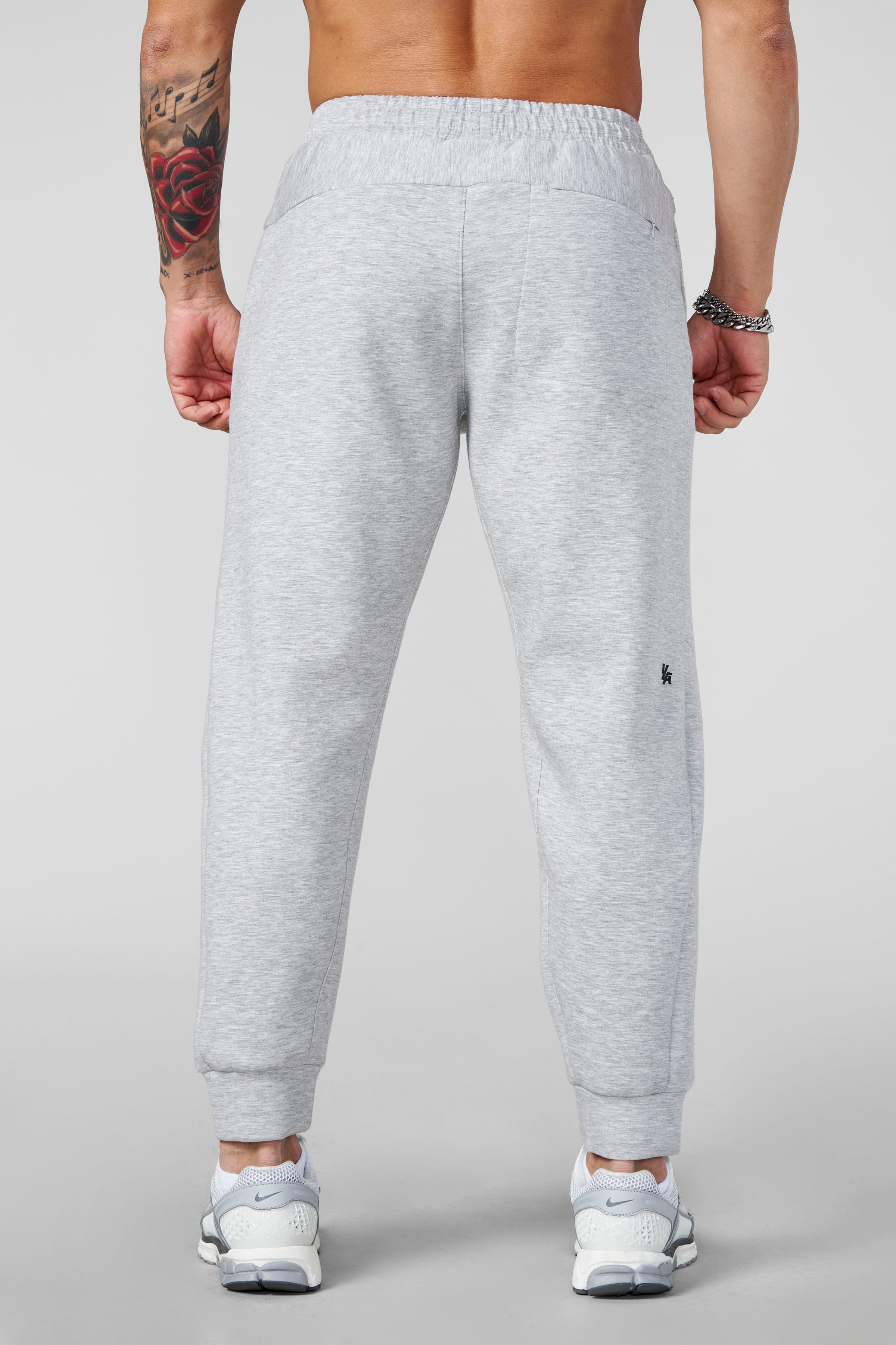 2082 - Form Fitness Joggers