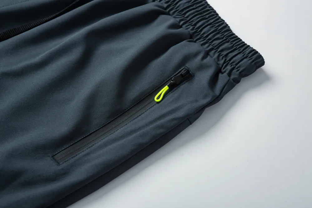 Men's Quick Dry Breathable Elastic Running Pants with Elastic Waistband, Built-In Phone Pocket & Towel Loop