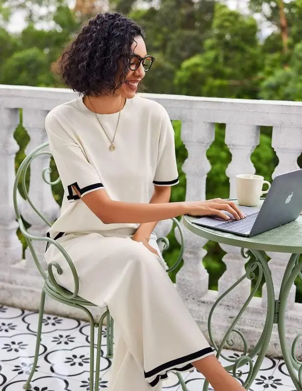 Women's 2-Piece Lounge Set