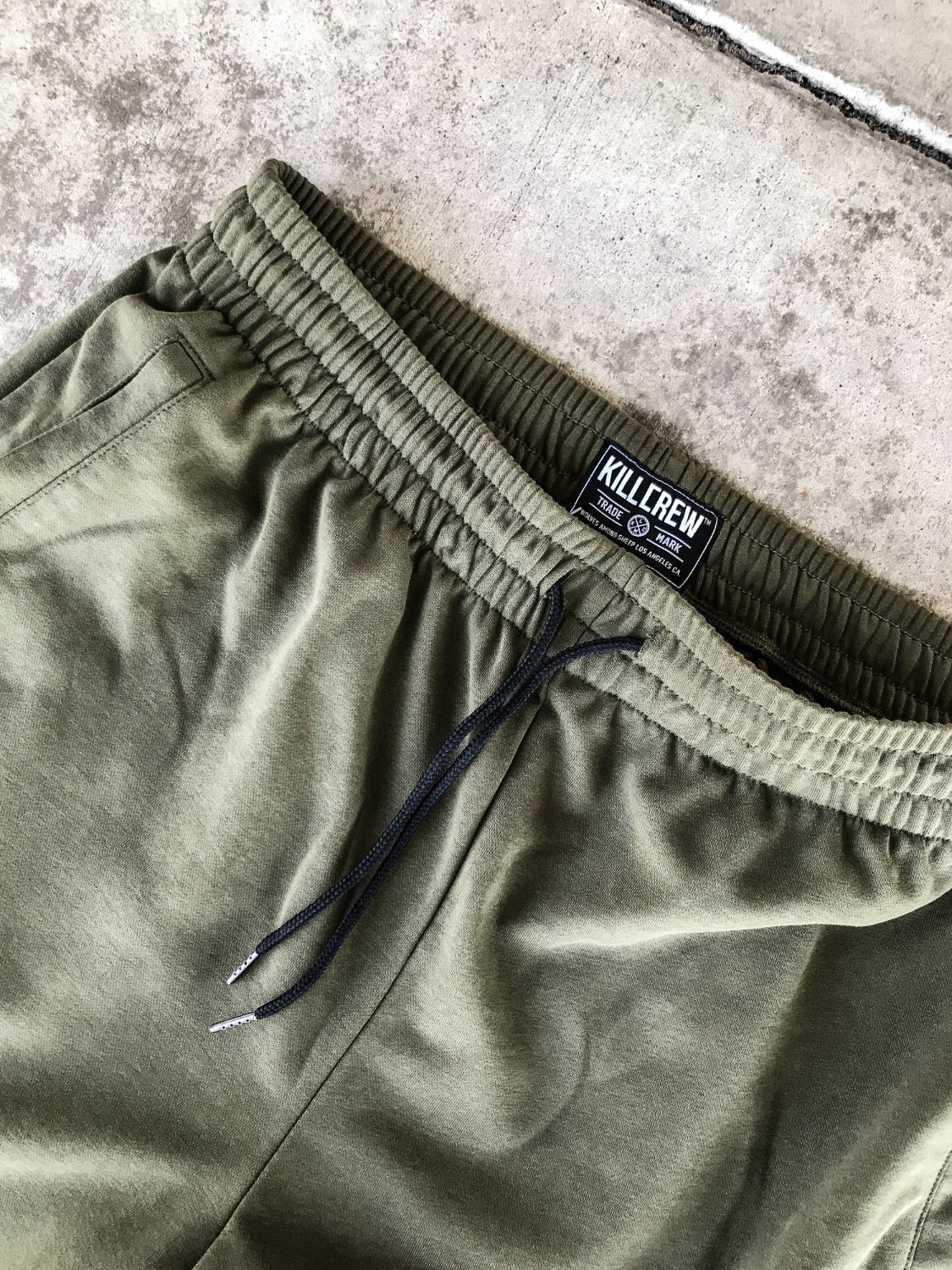 RELAXED CUT SHORTS FIGHTER'S CLUB - OLIVE
