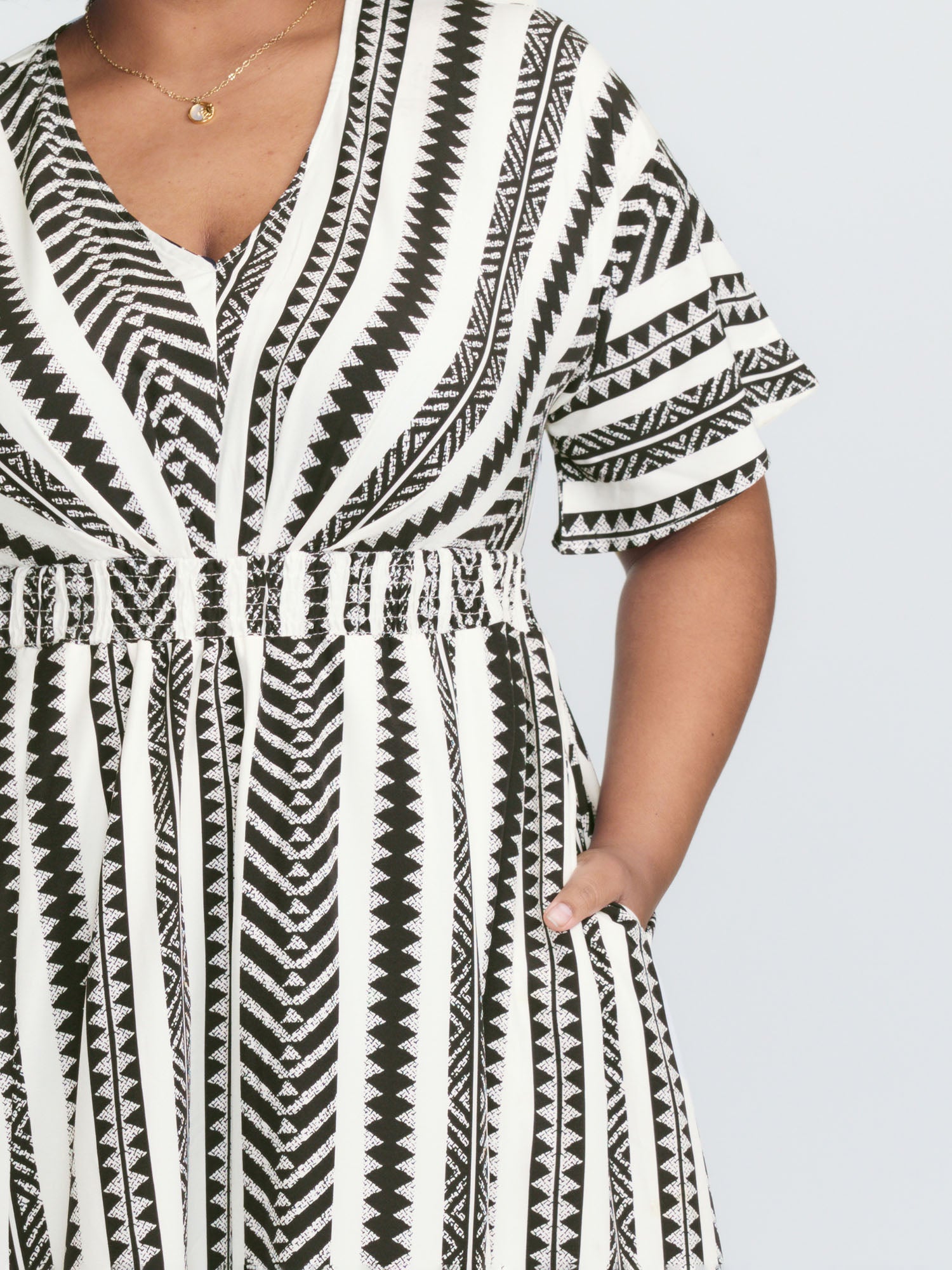 Solid Geometric Dolman Sleeve Pocket Shirred Split Hem Dress