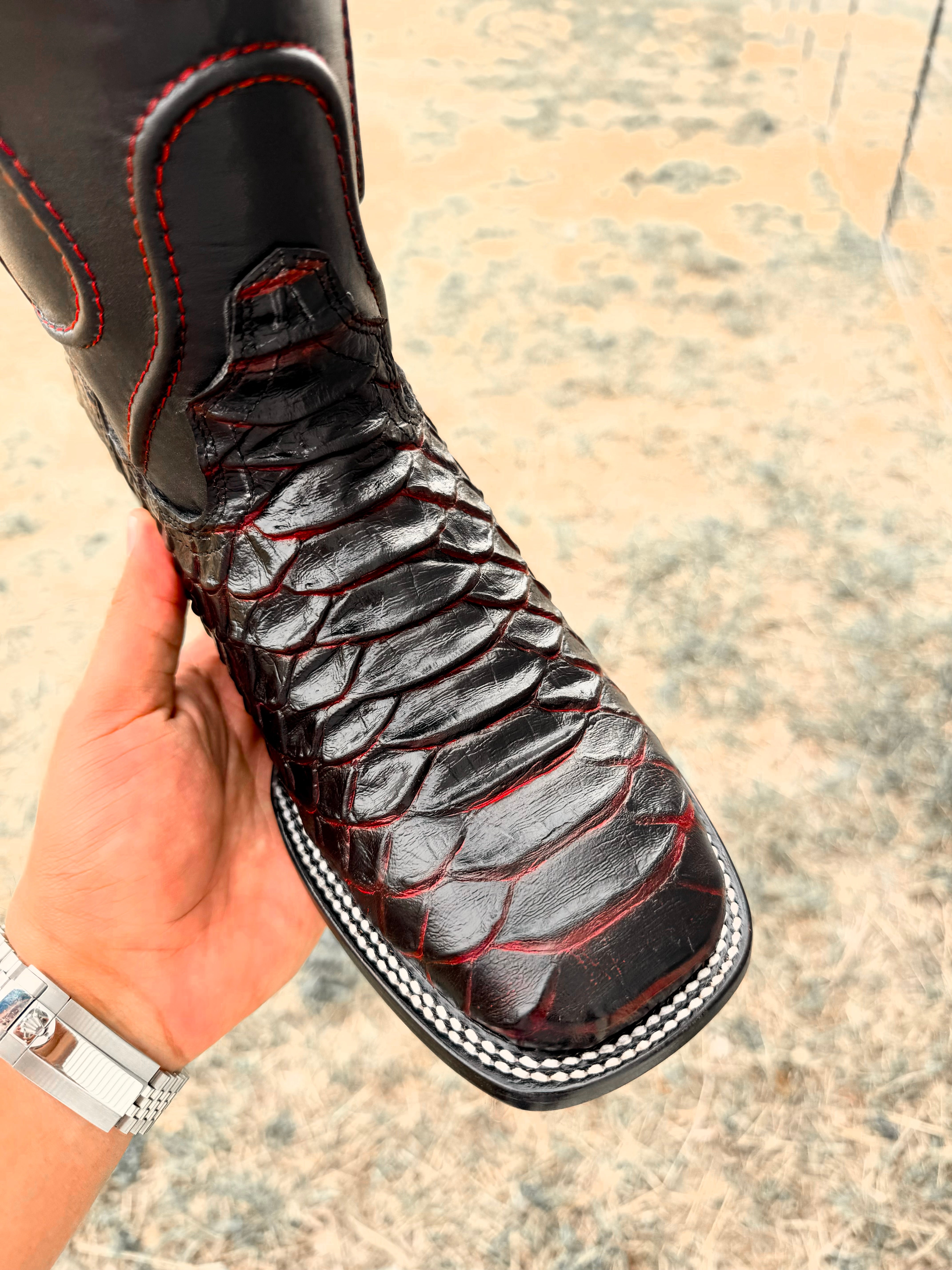 BLOWOUT SALE BOOT #26🚨