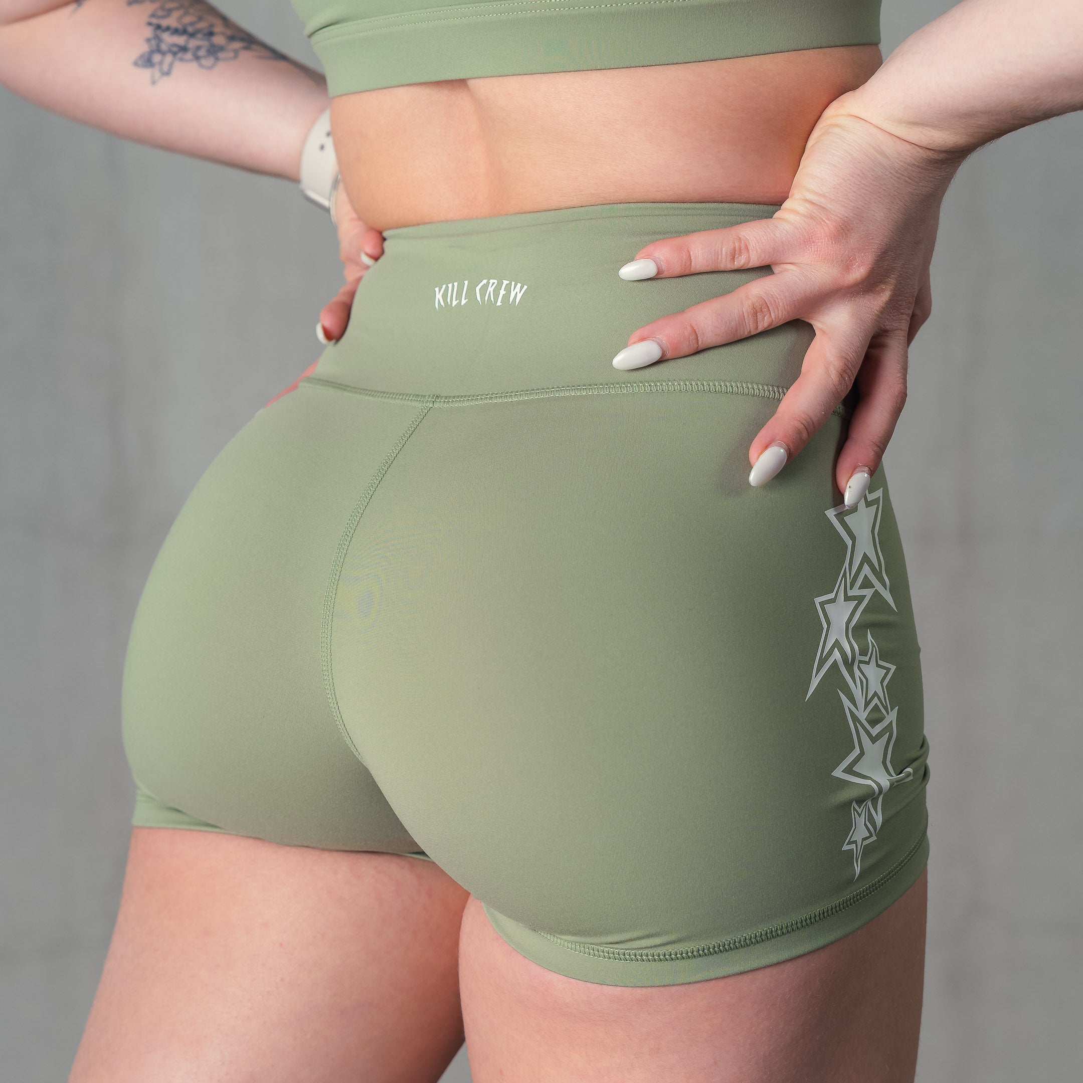 STAR BOY BIKER SHORTS - GREEN / WHITE