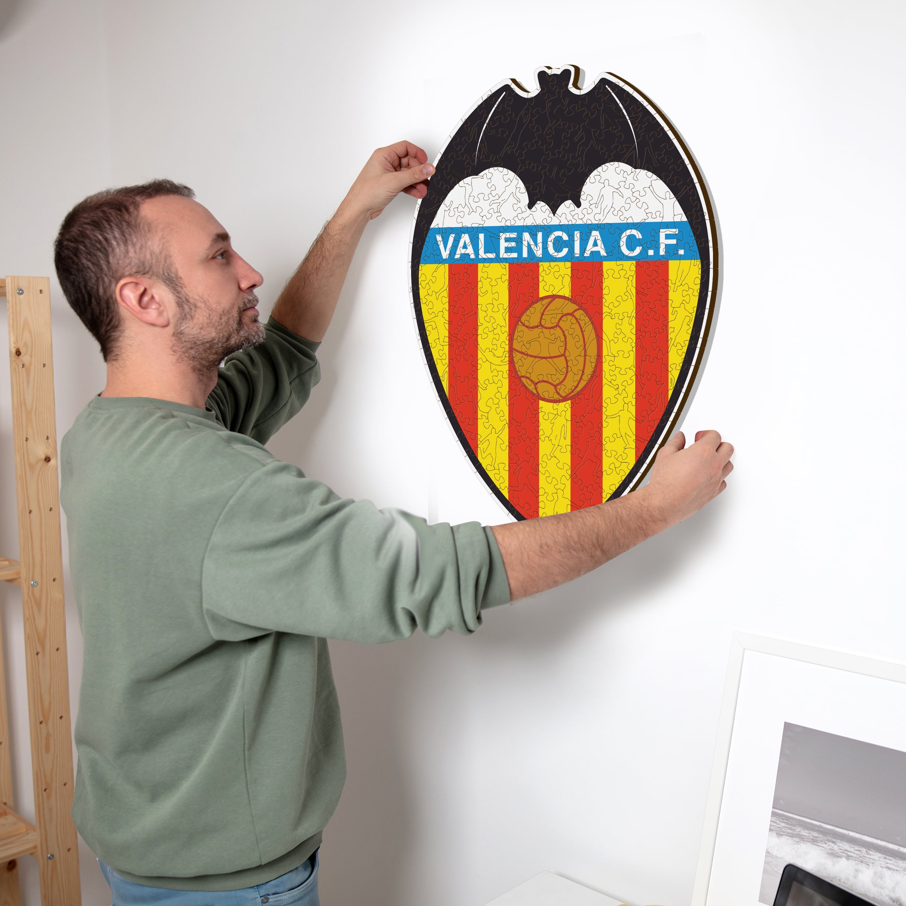 Valencia CF® Logo - Wooden Puzzle