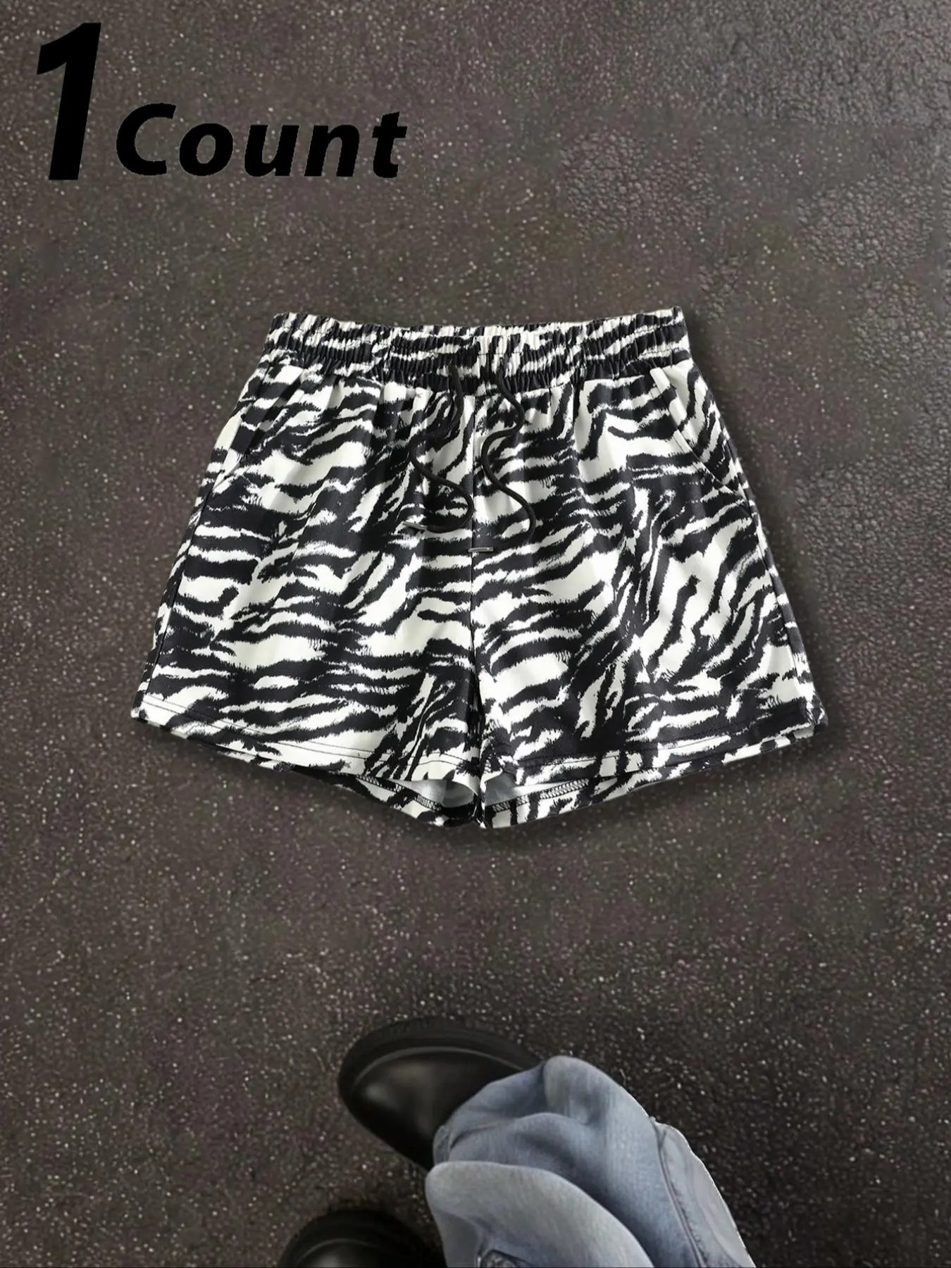 Unisex Branch-Print Camouflage Shorts – Breathable Elastic Waist Summer Streetwear