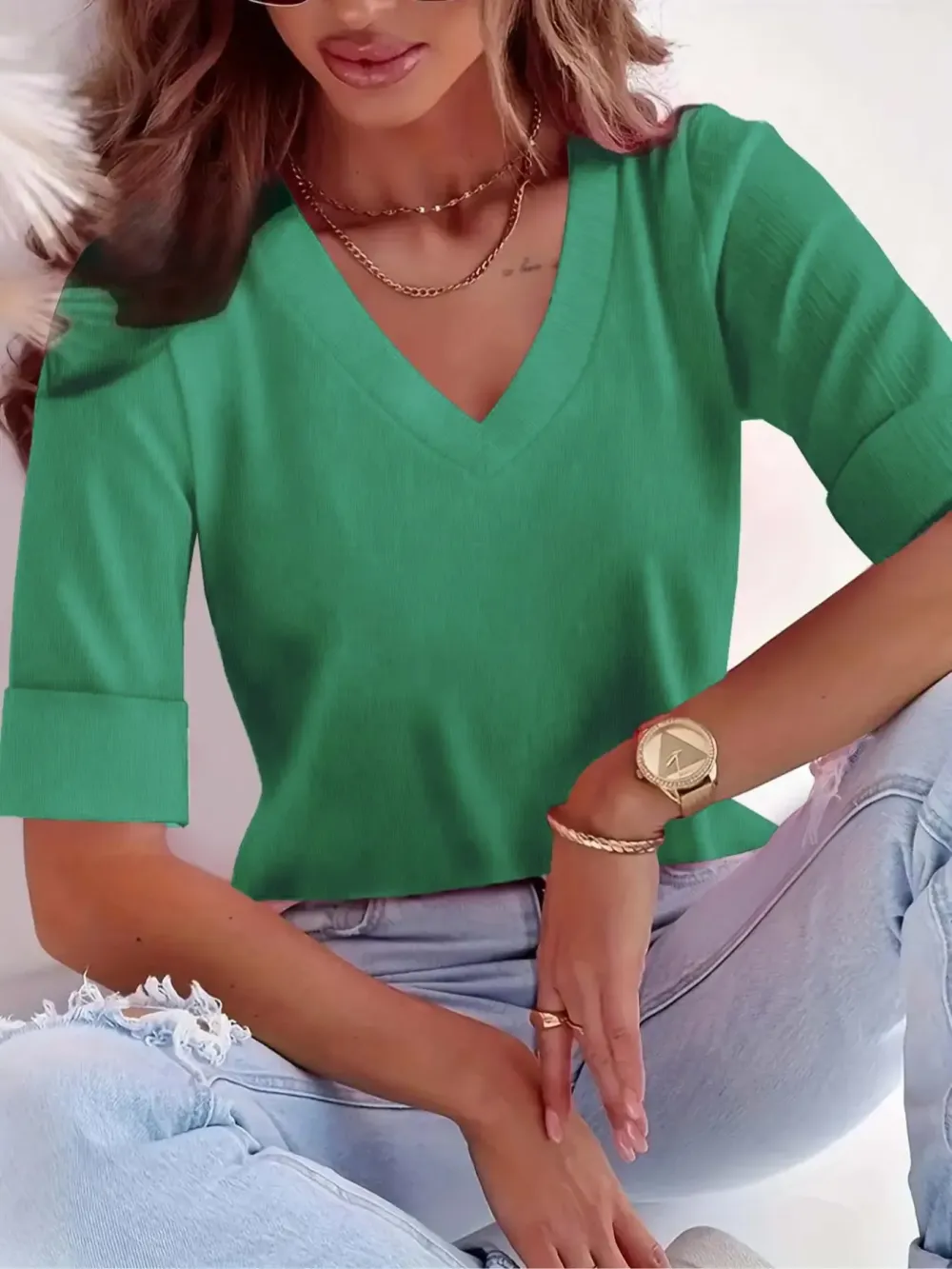 Plus Size Solid V Neck Roll Up Sleeve Tee, Casual Fitted T-shirt , Women's Plus Clothing for Daily Wear