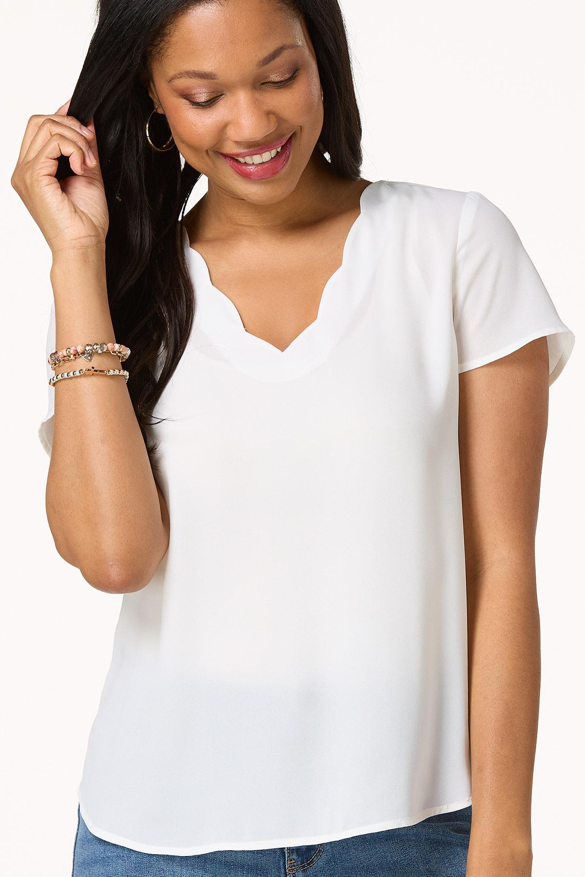 Scalloped Trim Top