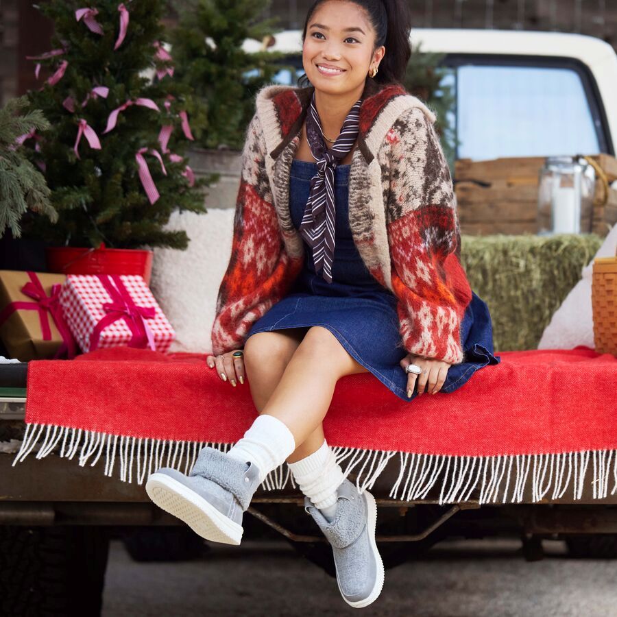 Camden Cuff Wool Cozy - Grey