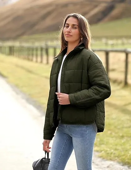 Womens Quilted Puffer Jackets Lightweight Zipper Short Padded Coat With Pockets
