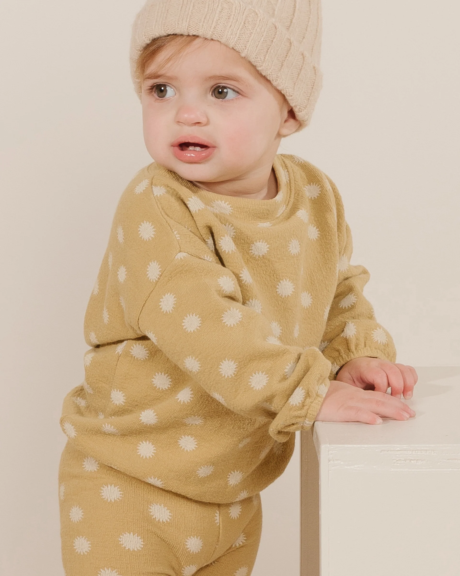 slouchy pullover || sunburst