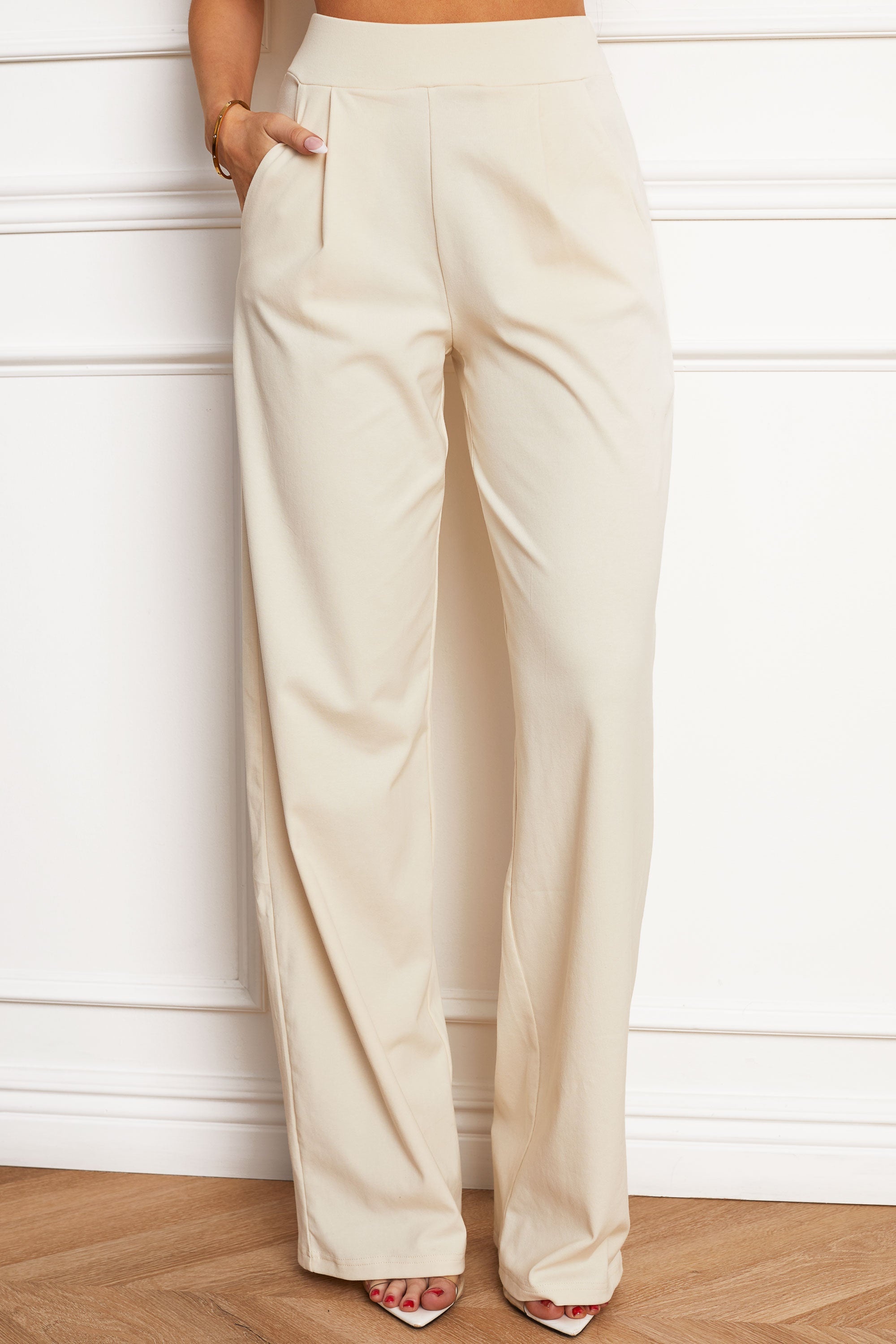 Refined Elastic-Waist Stretch Pants