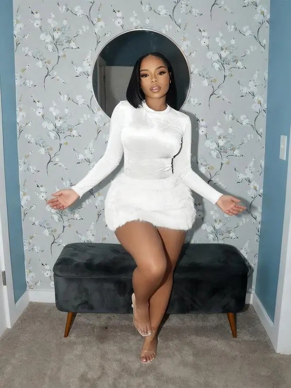 Women's Fashionable Autumn Winter Sexy Slim-Fit Jumpsuit Set, Plush Short Skirt Two-Piece, Stylish & Versatile Design