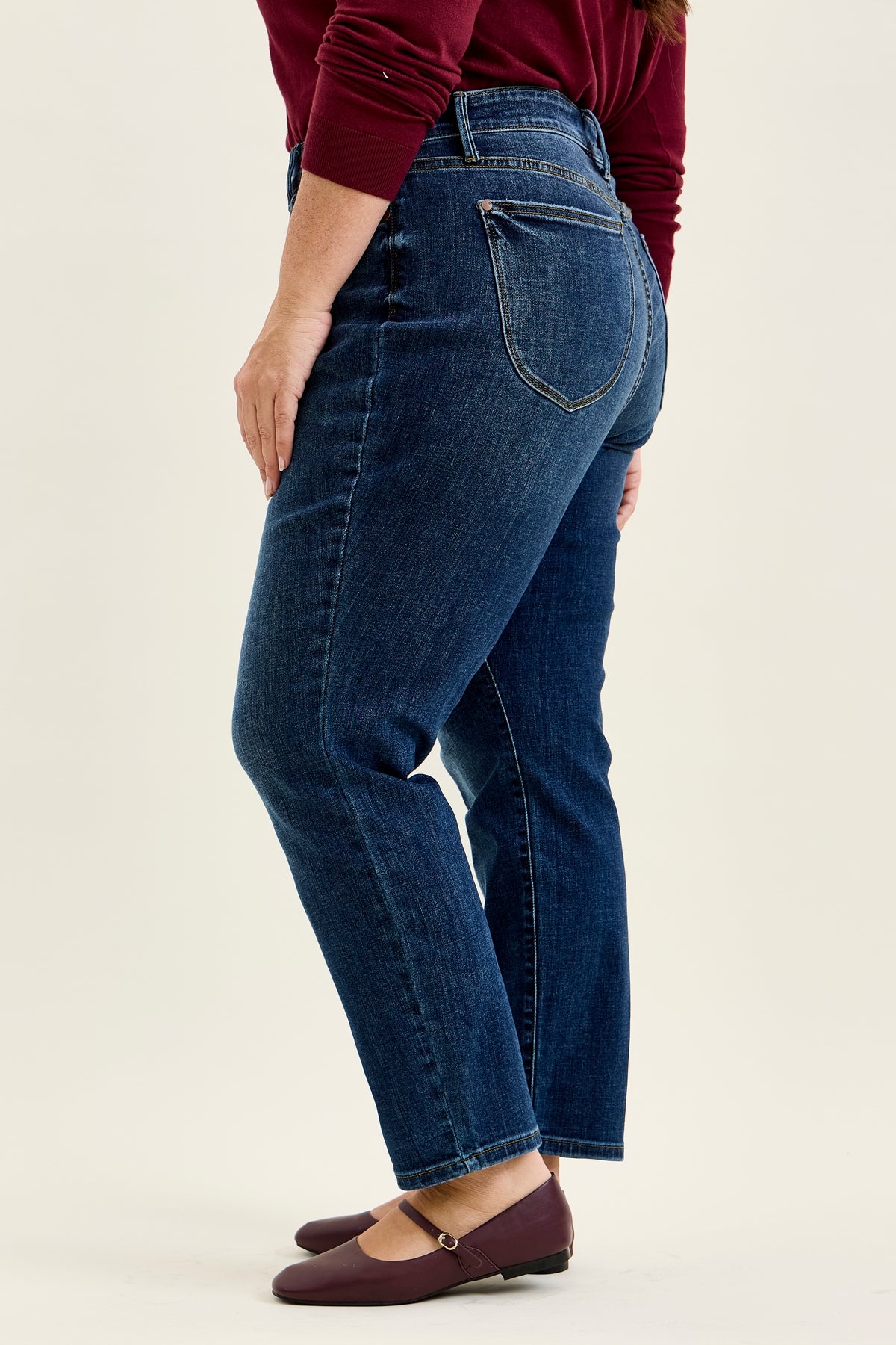 Lara Slim Jean - PLUS