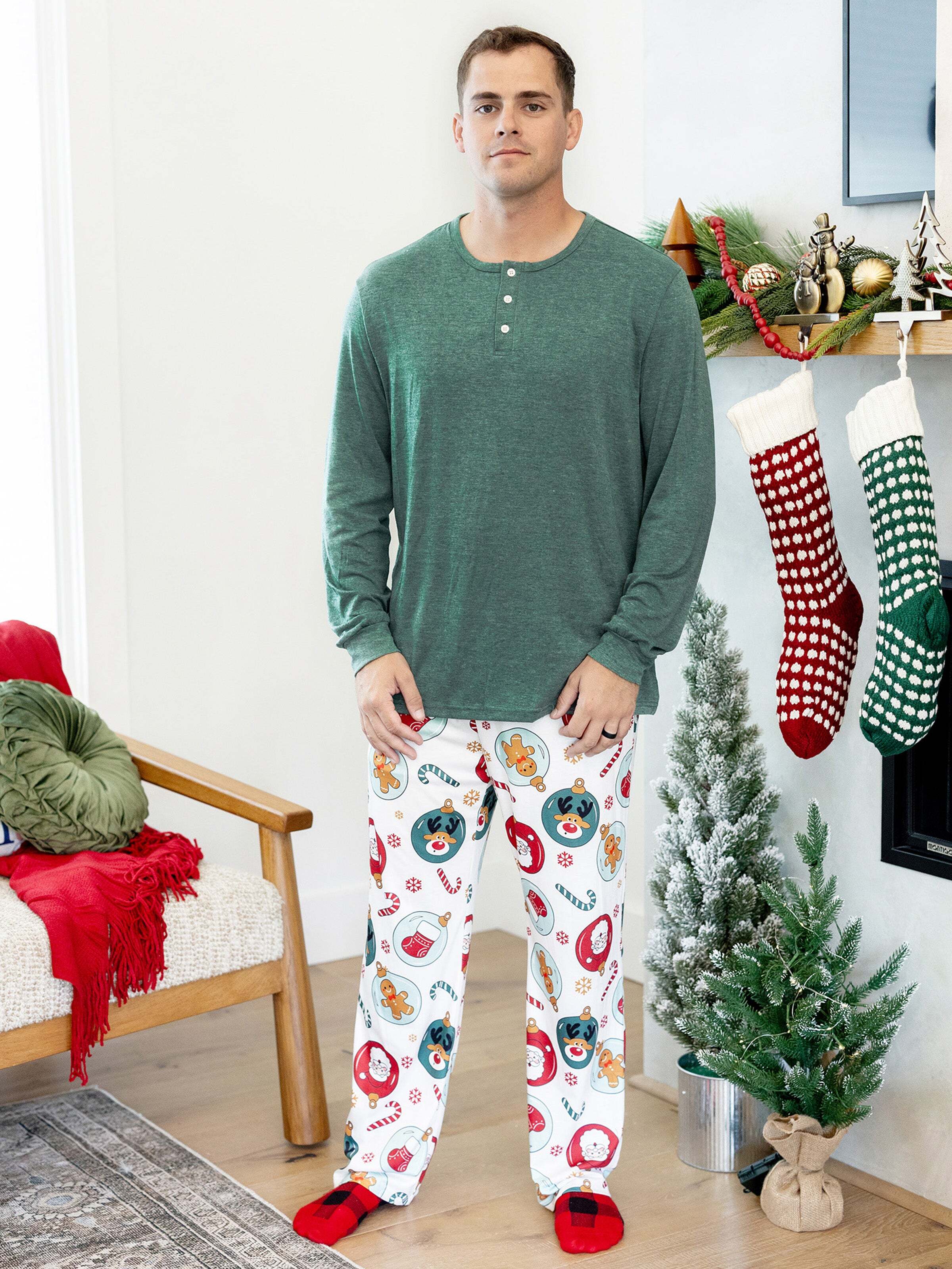 Christmas Matching Family Pajamas Set Reindeer and Santa Claus PJS with Christmas Socks Green