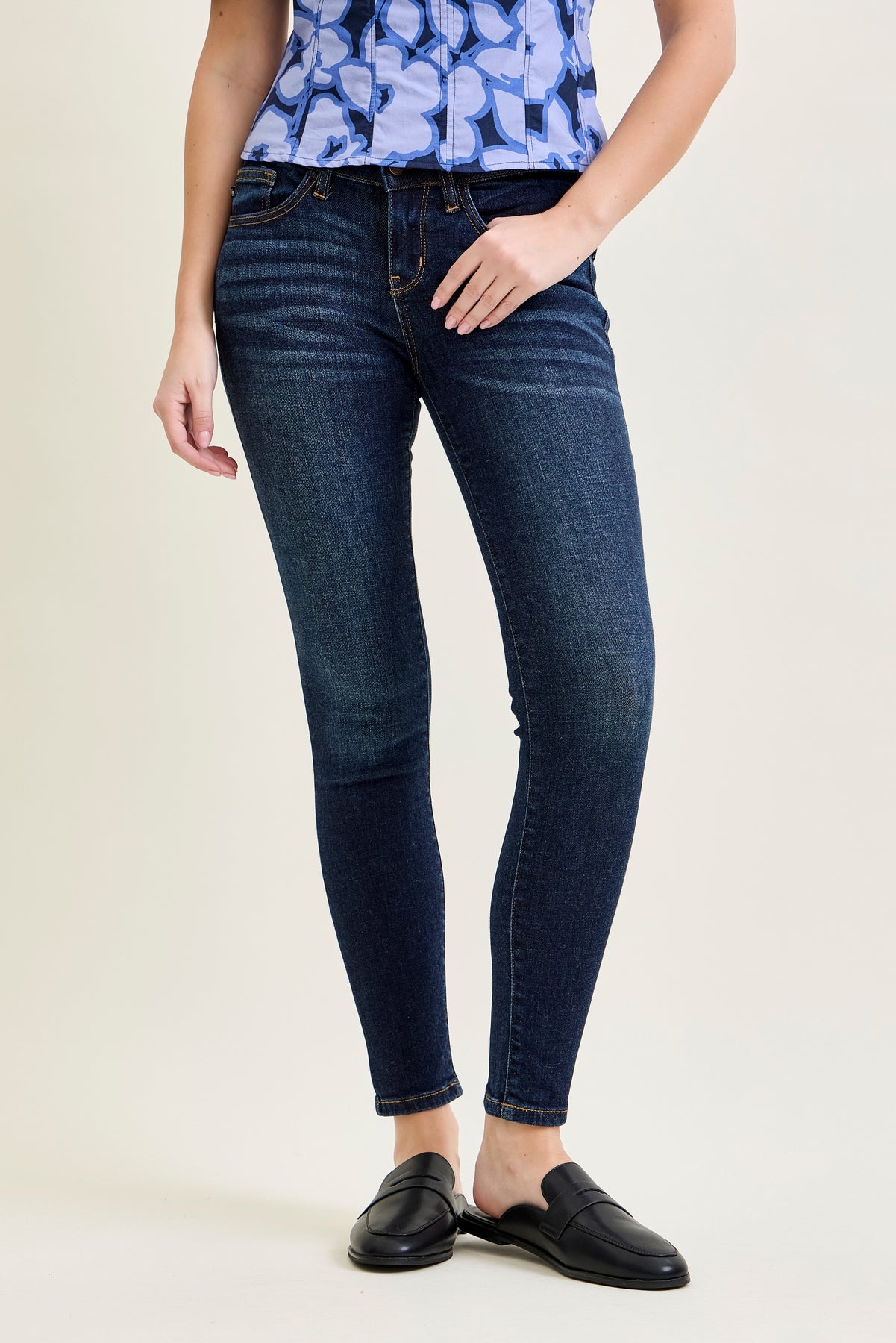 Fate Handsand Resin Wash Skinny Jeans