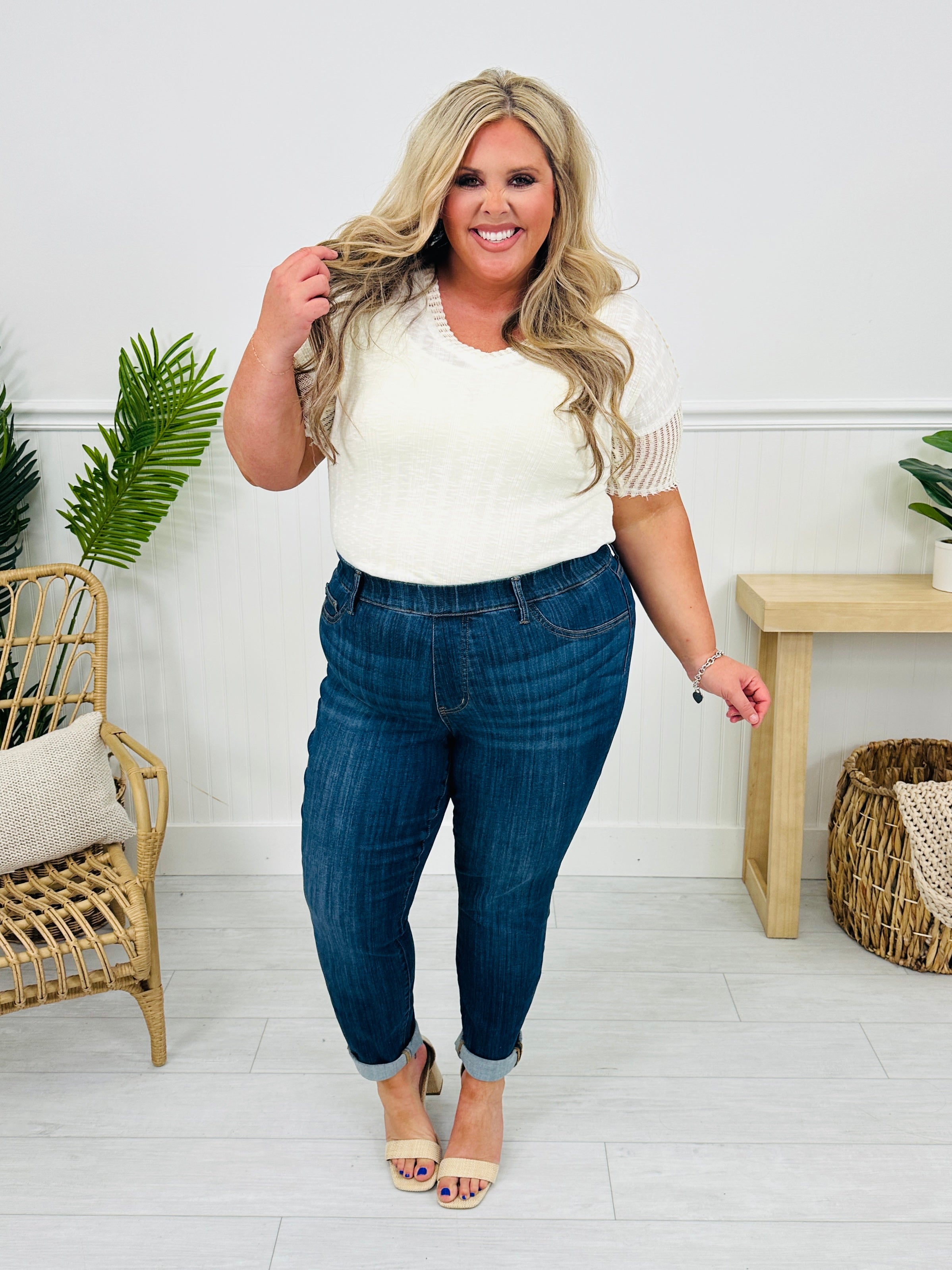 Judy Blue REG/CURVY Pulling Me Back Double Cuff Slim Fit Jeans