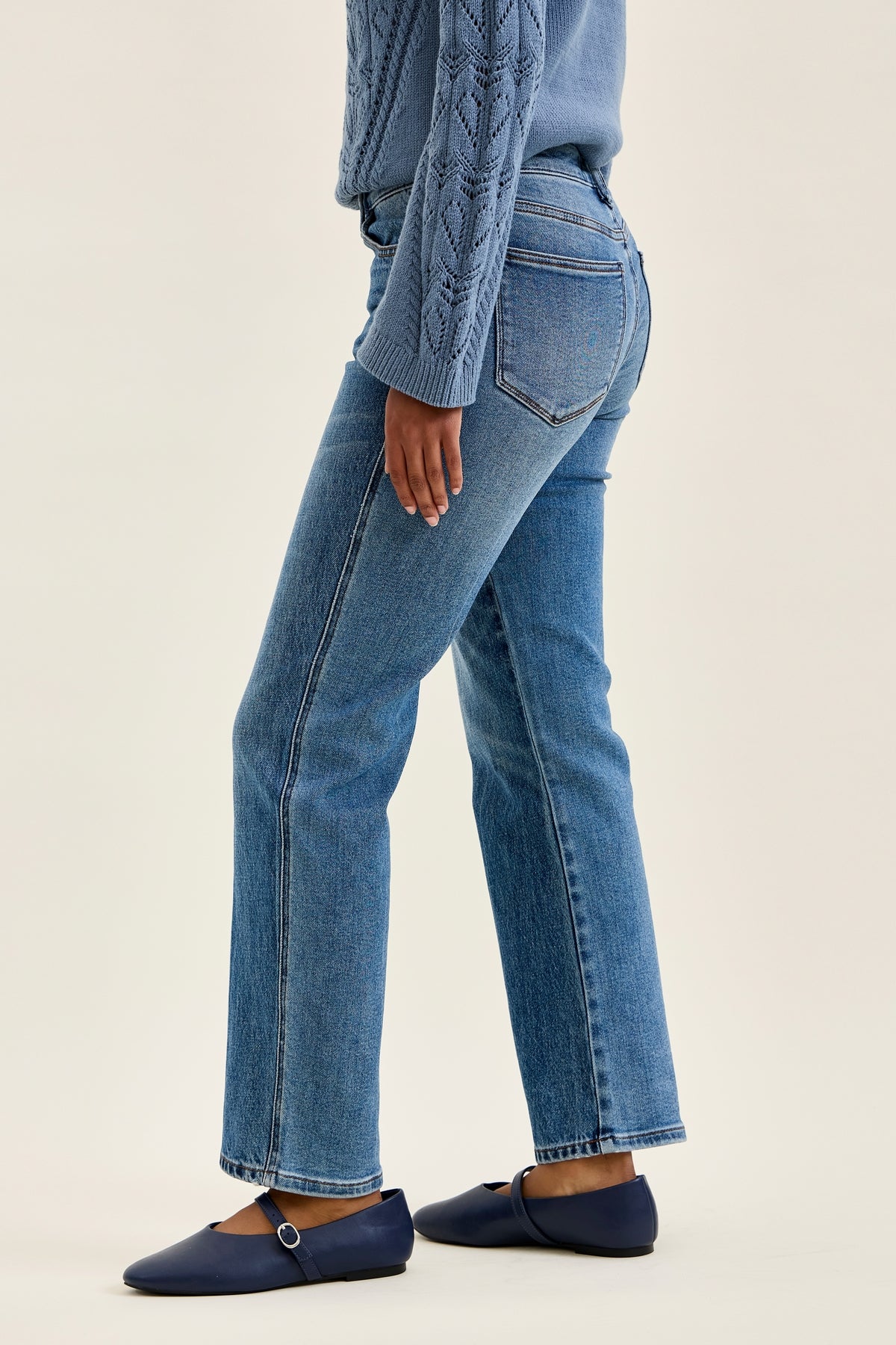 Kimberly Slim Straight Rigid Magic