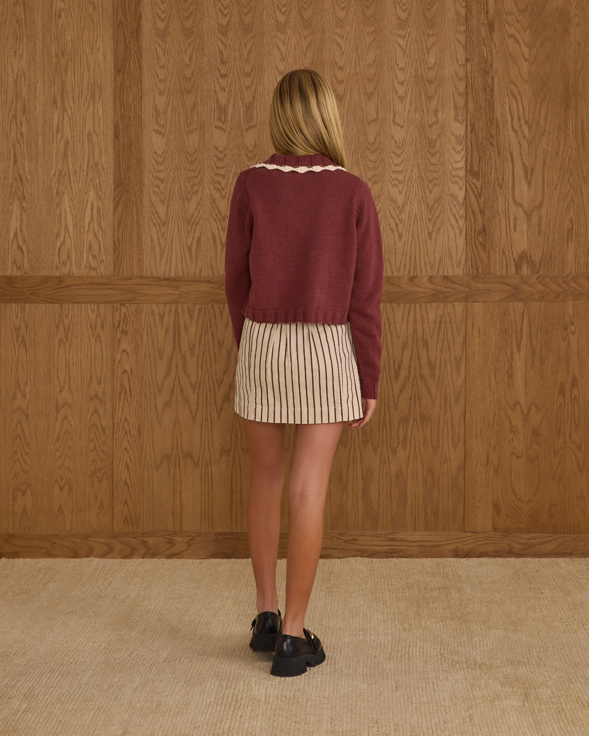 Teen Collared Cardigan || Burgundy
